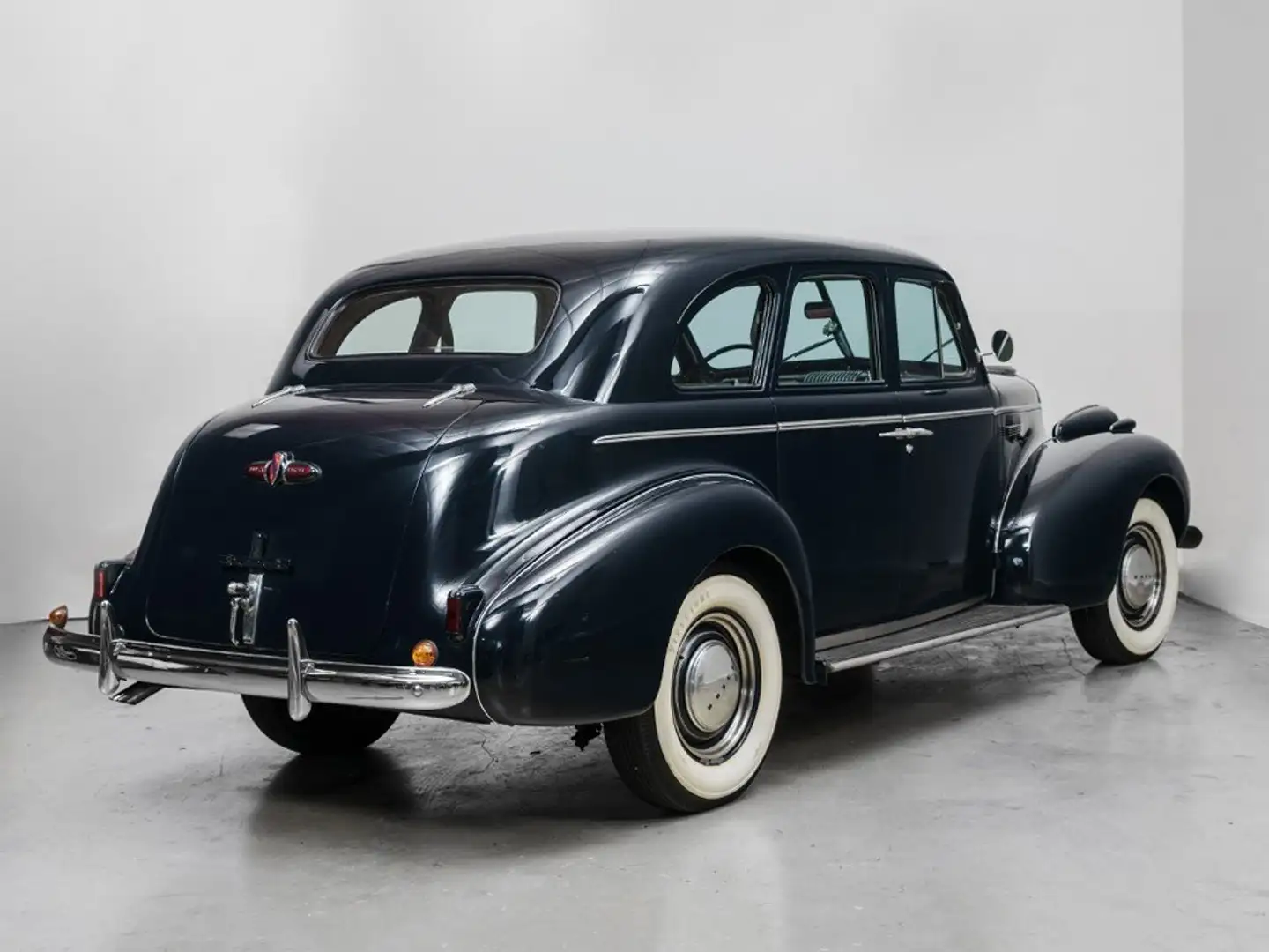 Buick Super Eight 40 Blau - 2