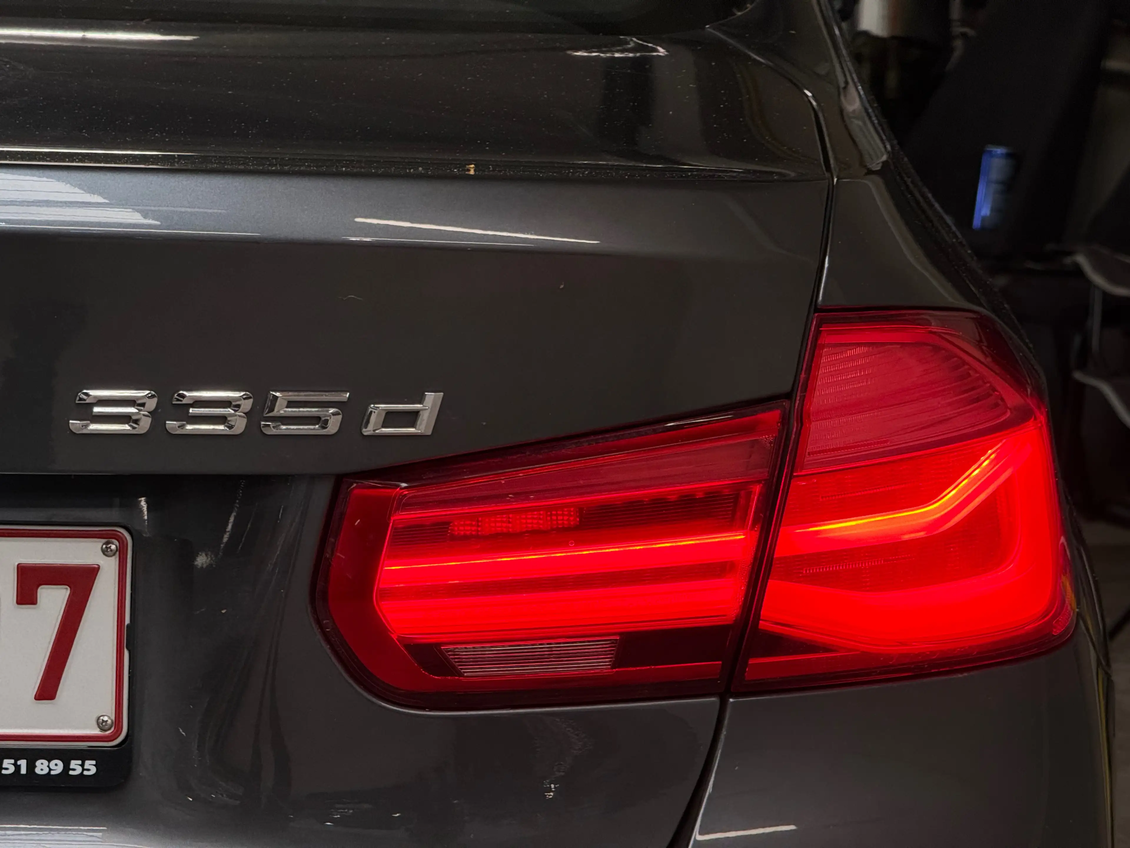 BMW 335 d X-Drive Pack-M // Alcantara // Navi Pro — photo 14
