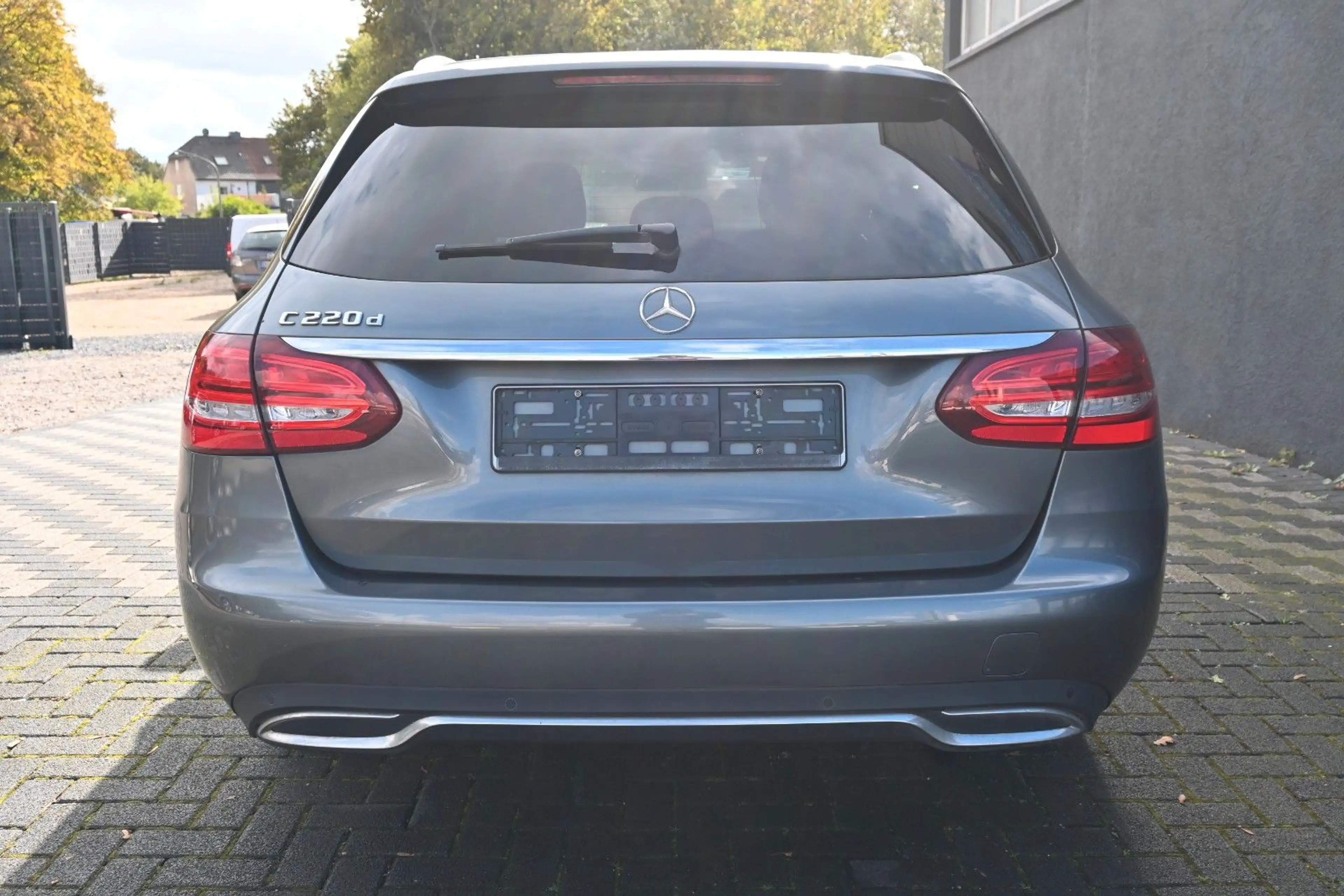 Mercedes-Benz C 220 d BlueTec Avantgarde Navi Head-Up RFK LED — photo 5