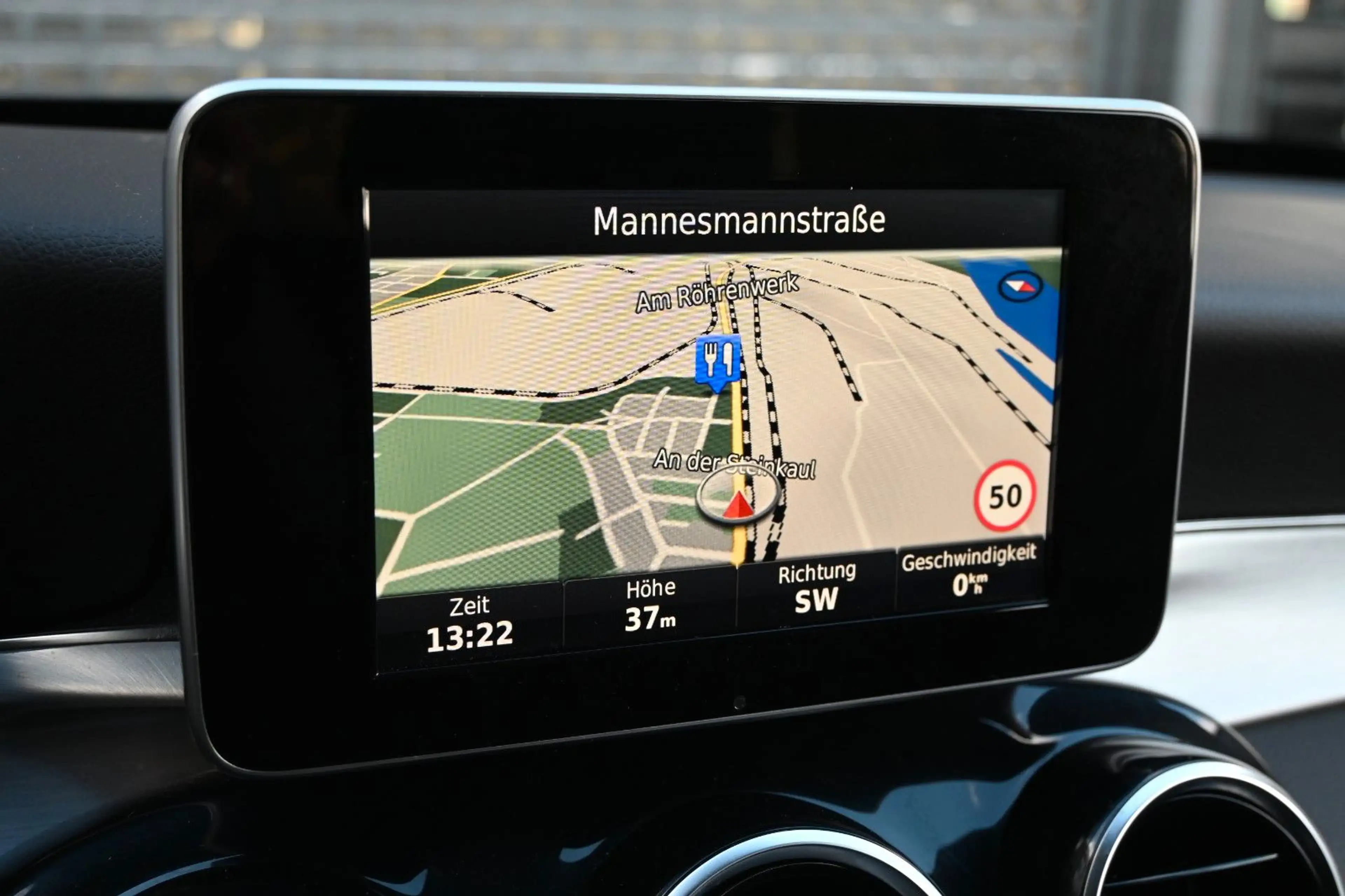 Mercedes-Benz C 220 d BlueTec Avantgarde Navi Head-Up RFK LED — photo 9