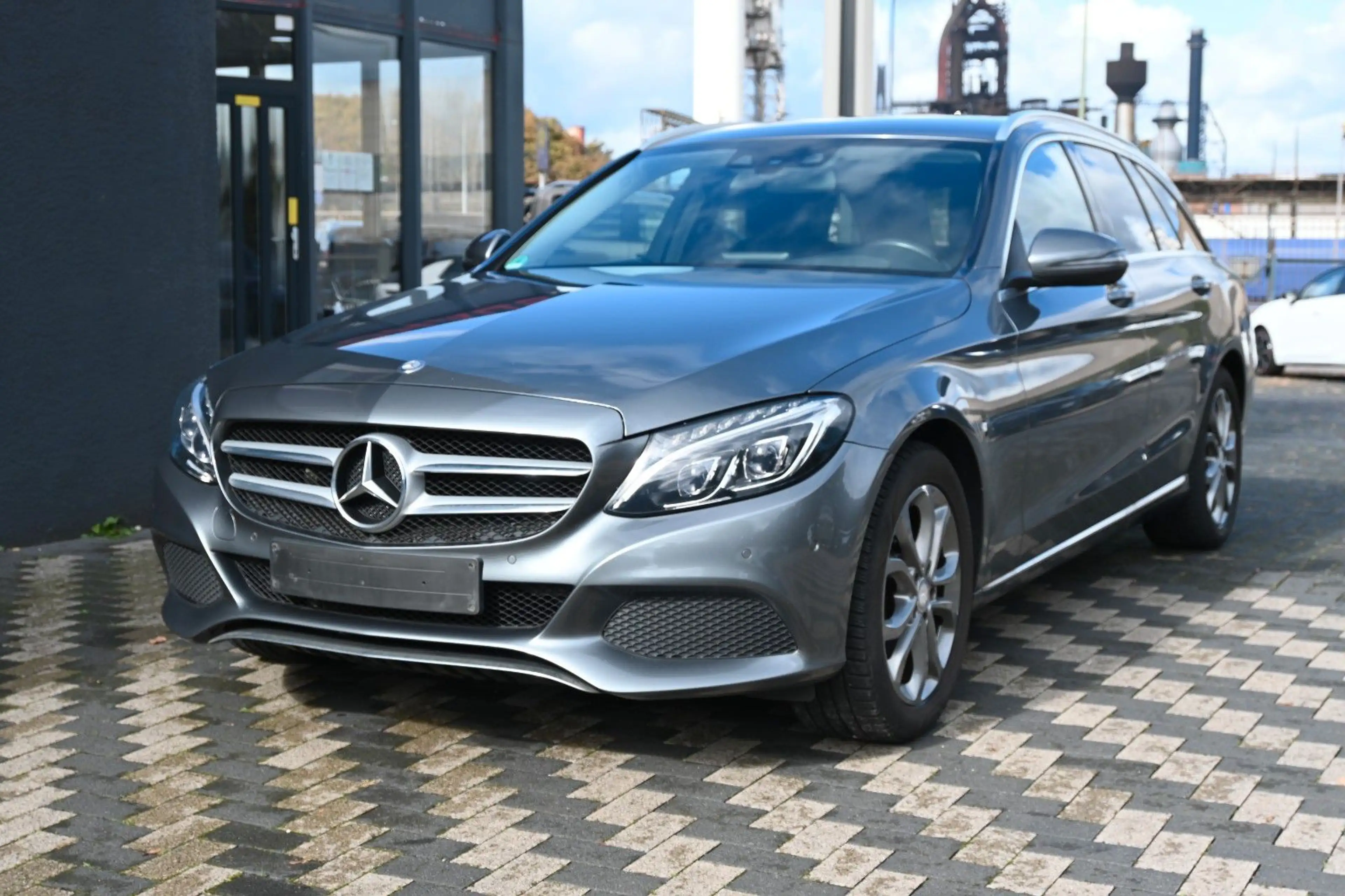Mercedes-Benz C 220 d BlueTec Avantgarde Navi Head-Up RFK LED