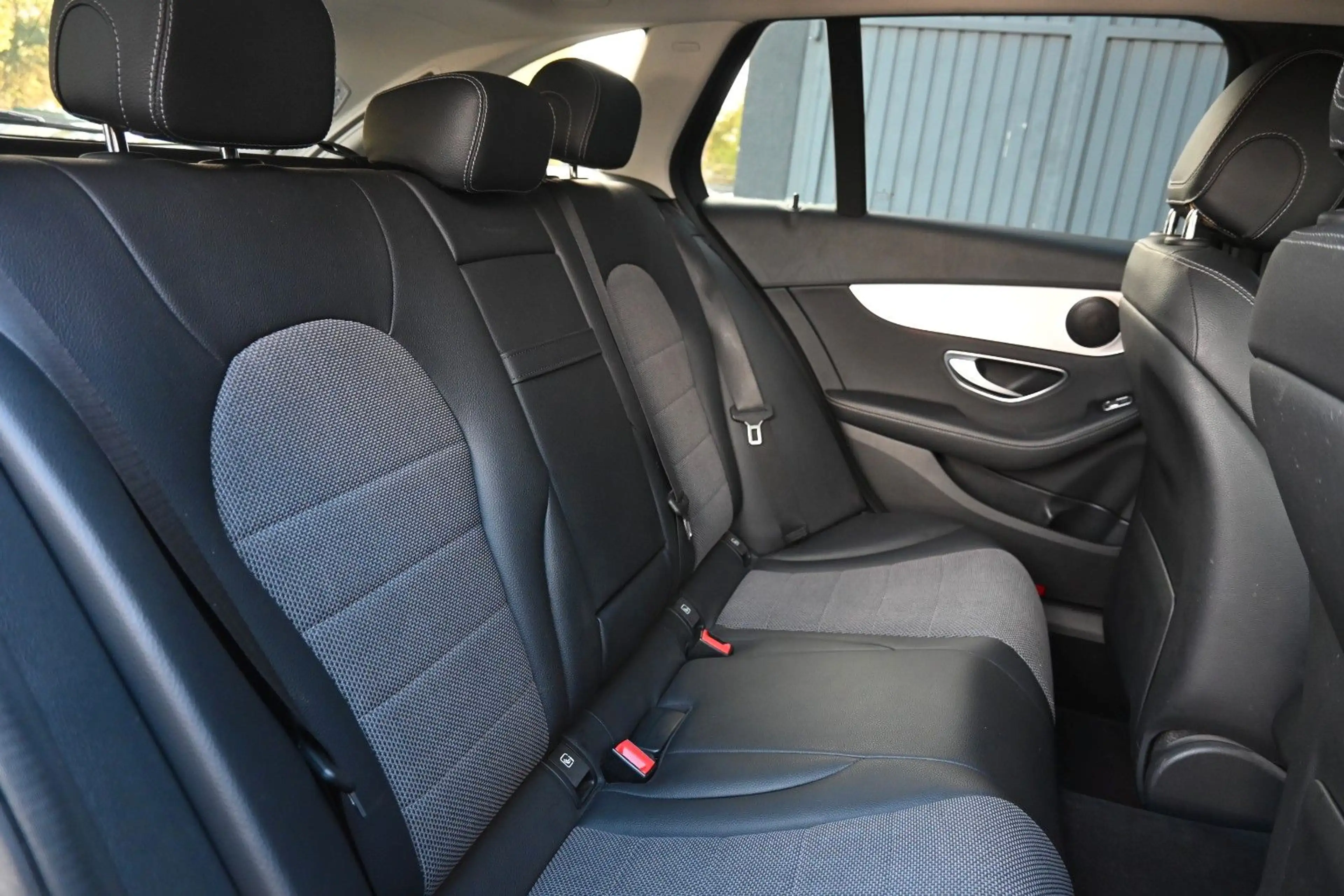 Mercedes-Benz C 220 d BlueTec Avantgarde Navi Head-Up RFK LED — photo 14