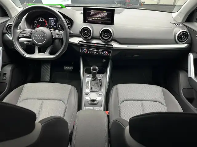 Audi Q2 view 12