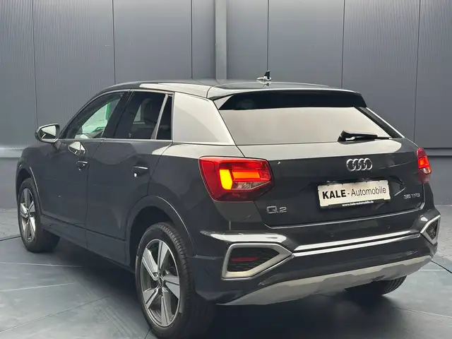 Audi Q2 view 3