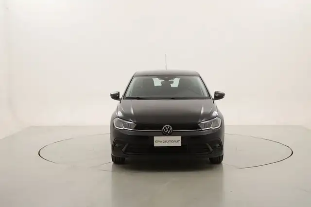 Volkswagen Polo view 8