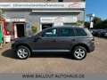 Volkswagen Touareg V6 TDI*3.HAND*KLIMA*NAVI*AHK*TEMP*STANDH Schwarz - thumbnail 1