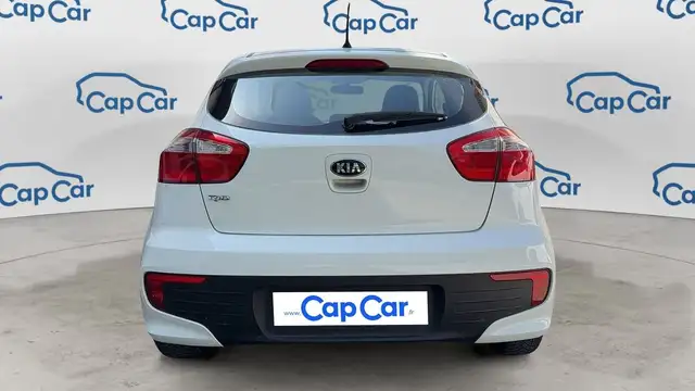 Kia Rio view 3