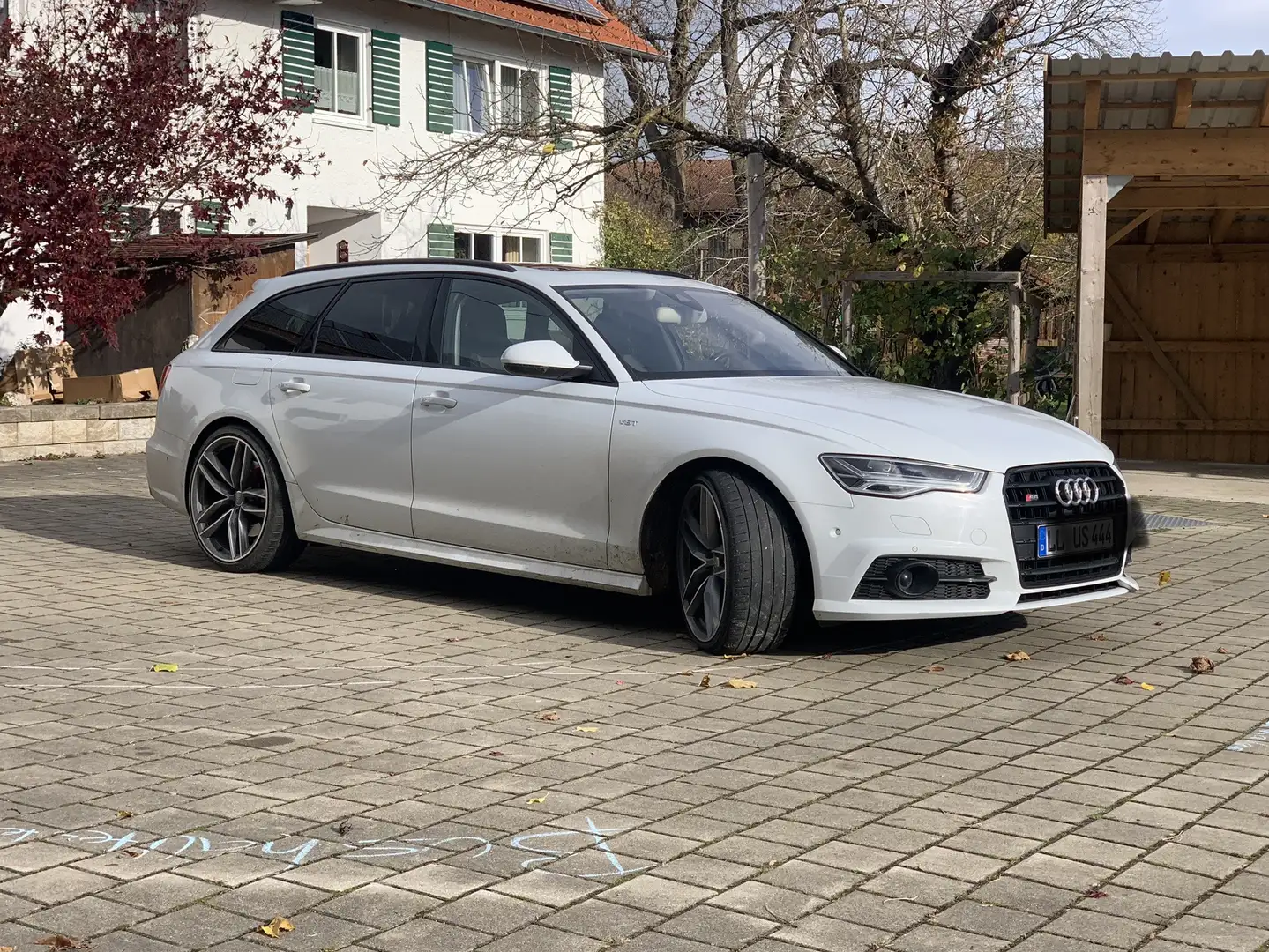 Audi S6 Avant V8 - 2