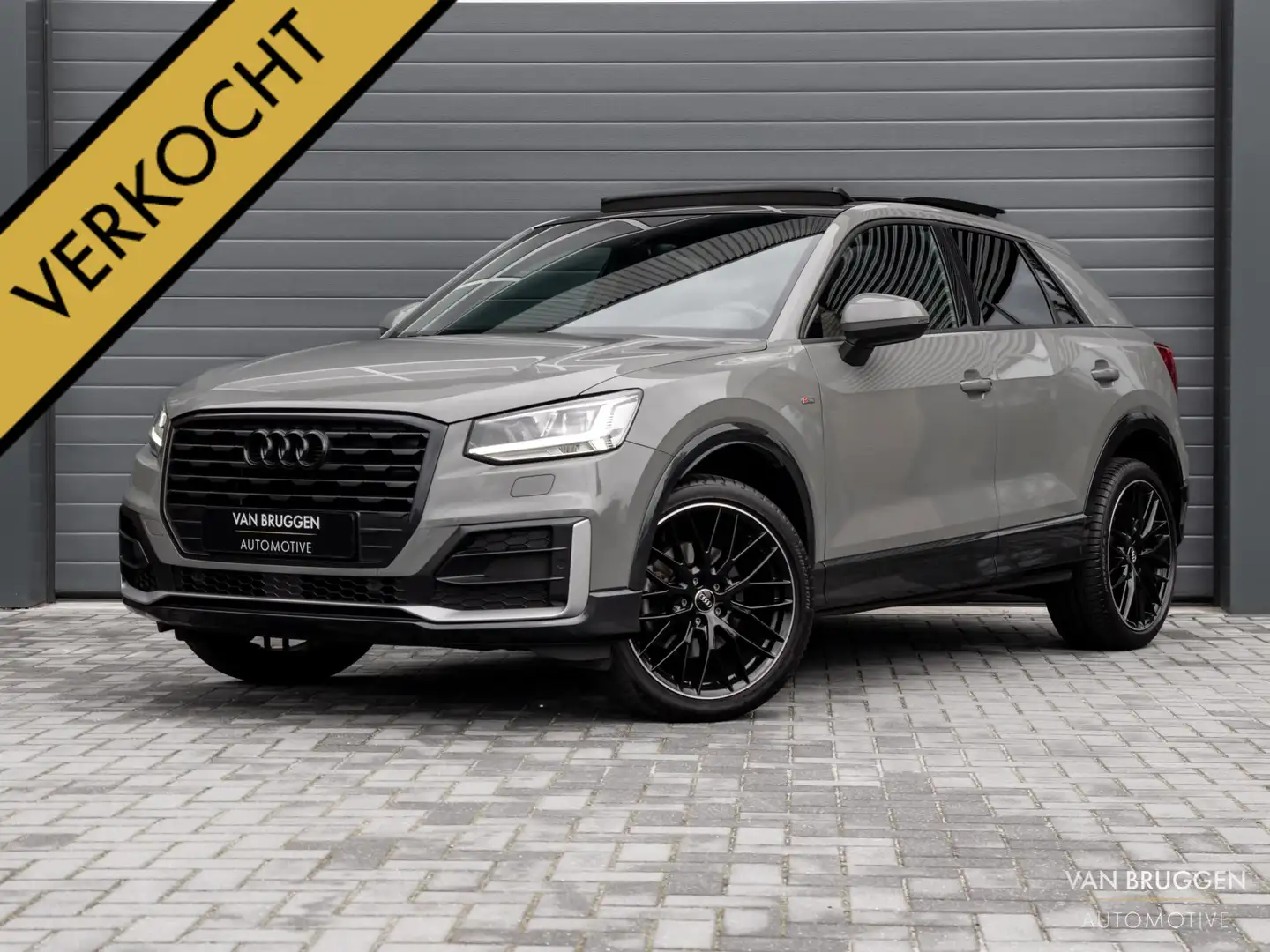 Audi Q2 35 TFSI S-Line Pano Virtual B&O Trekhaak Keyless 1 Gris - 1