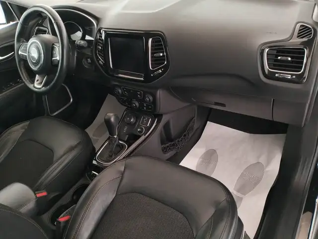 Jeep Compass view 15