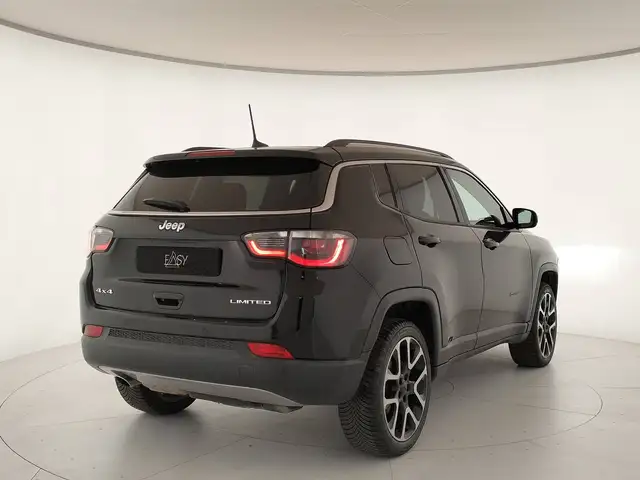 Jeep Compass view 5