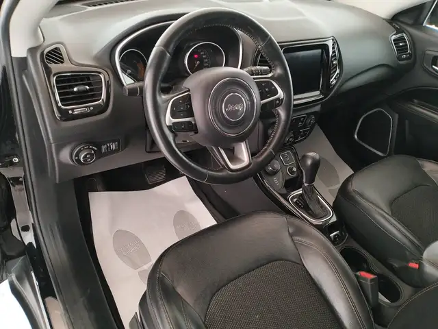 Jeep Compass view 9