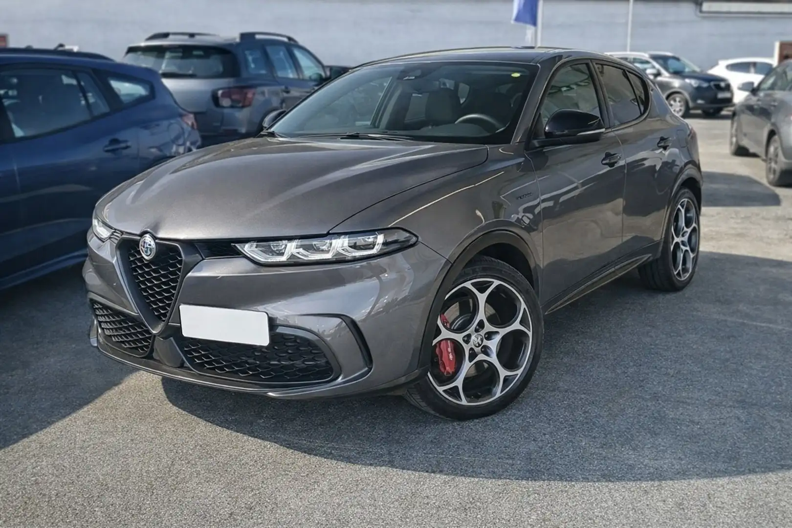 Alfa Romeo Tonale 1.5 Hybrid Veloce Gris - 1