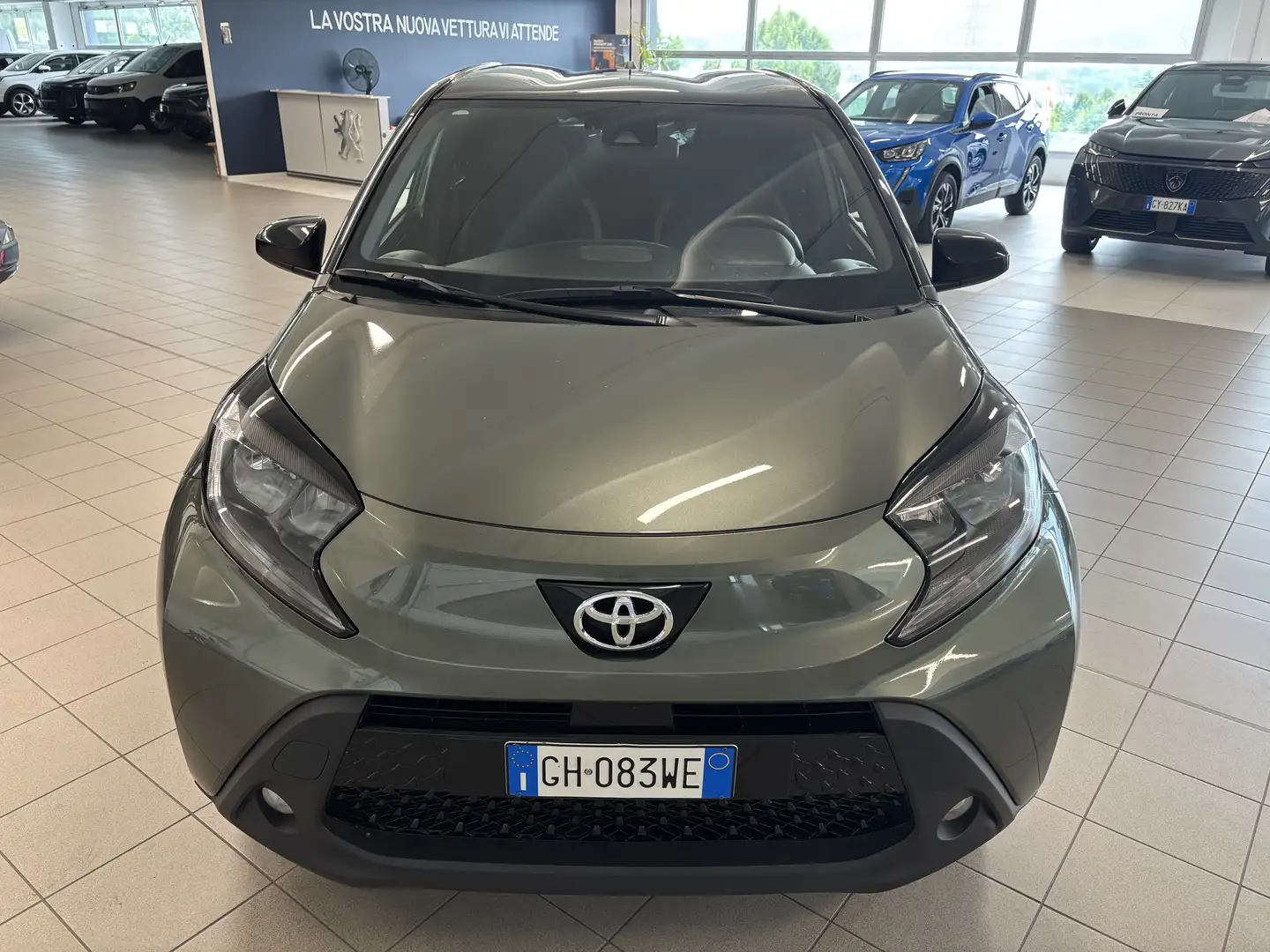 Toyota Aygo Aygo X 1.0 Lounge Air 72cv Зелений - 2