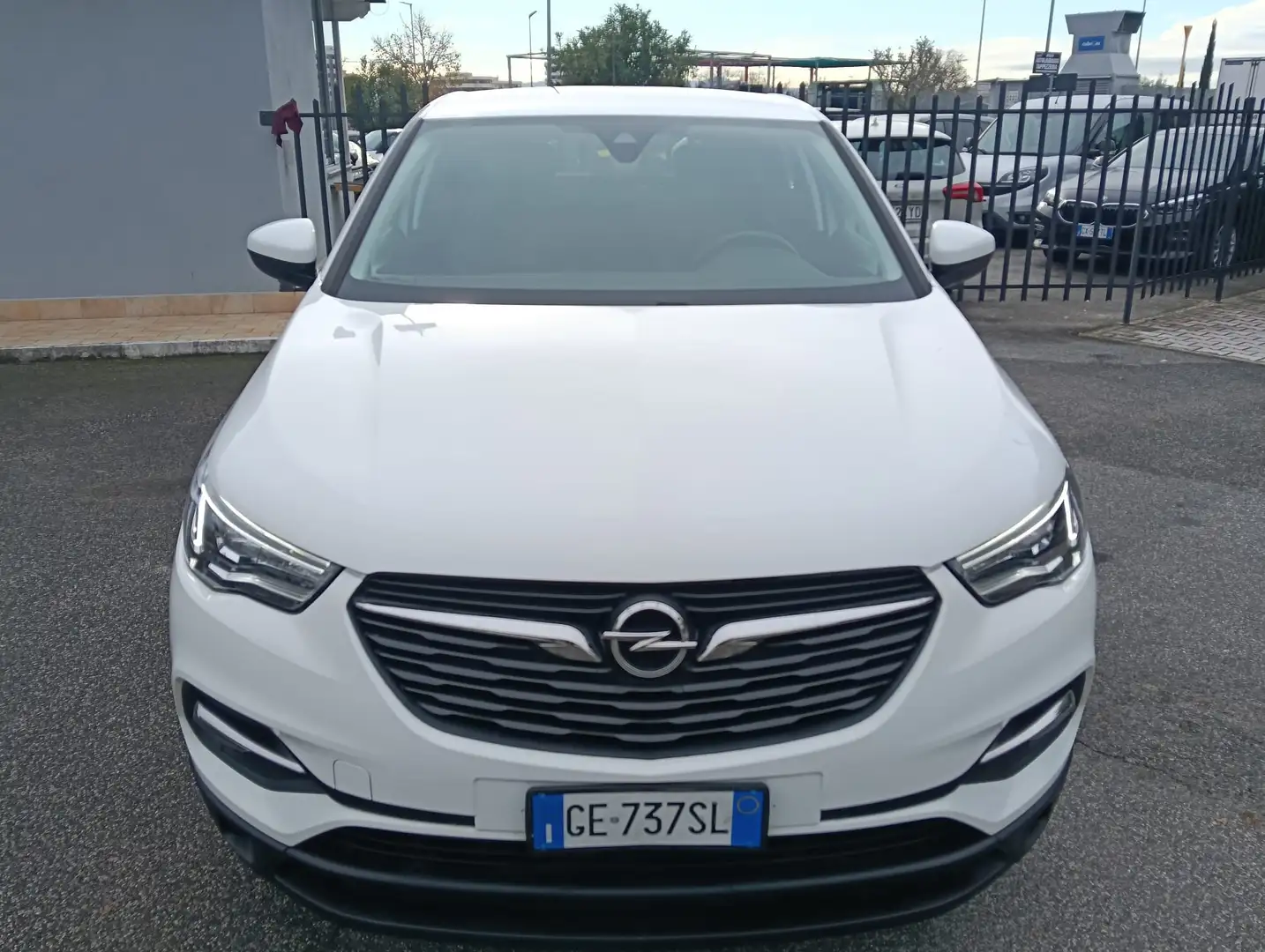 Opel Grandland X 1.5 ecotec Business AZIENDALE PREZZO REALE NO VINC Bianco - 2