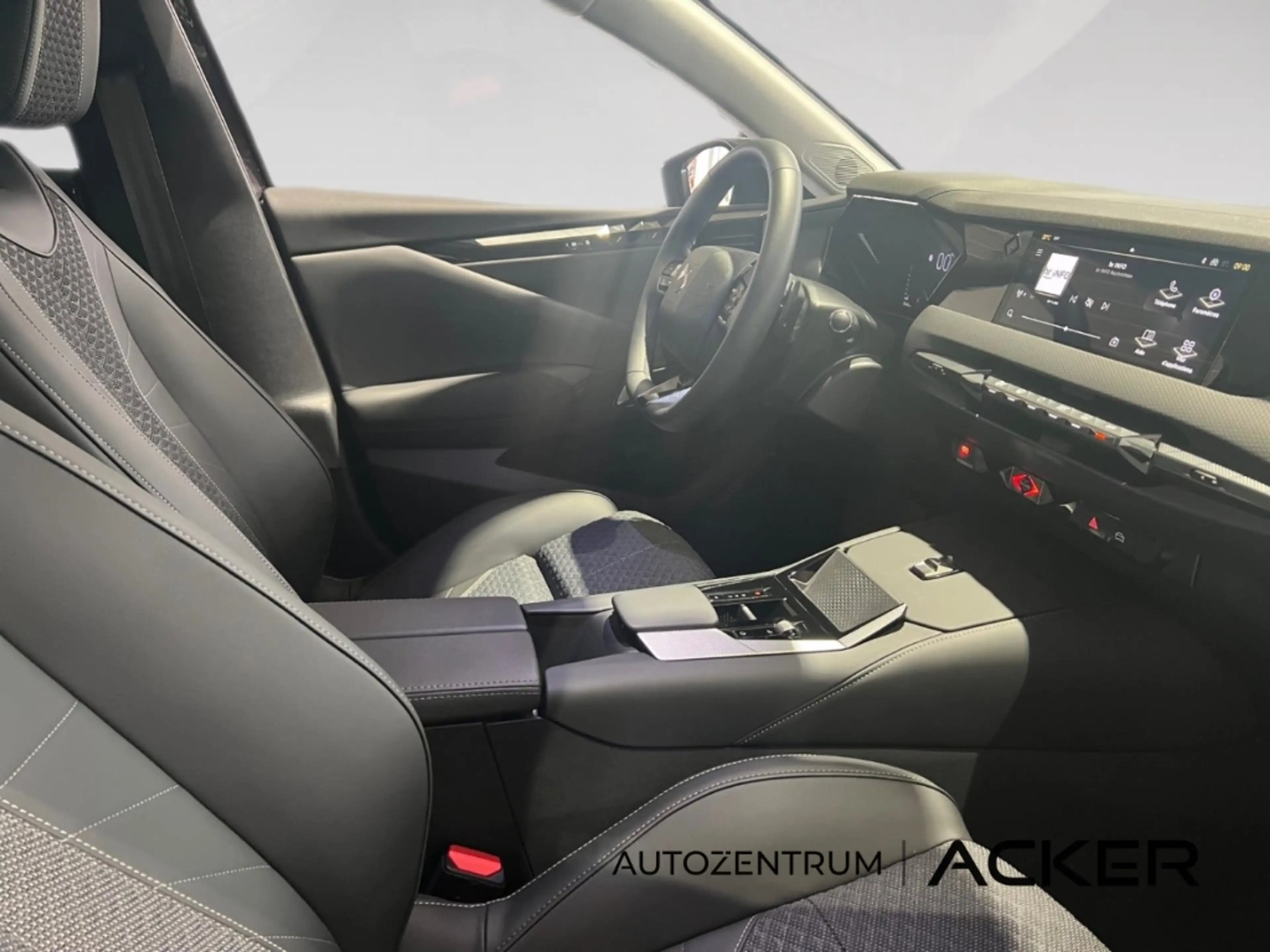 DS Automobiles DS 4 Pallas 1.5 BlueHDi 130 8AT. LED/RKF/elekSitz — photo 12