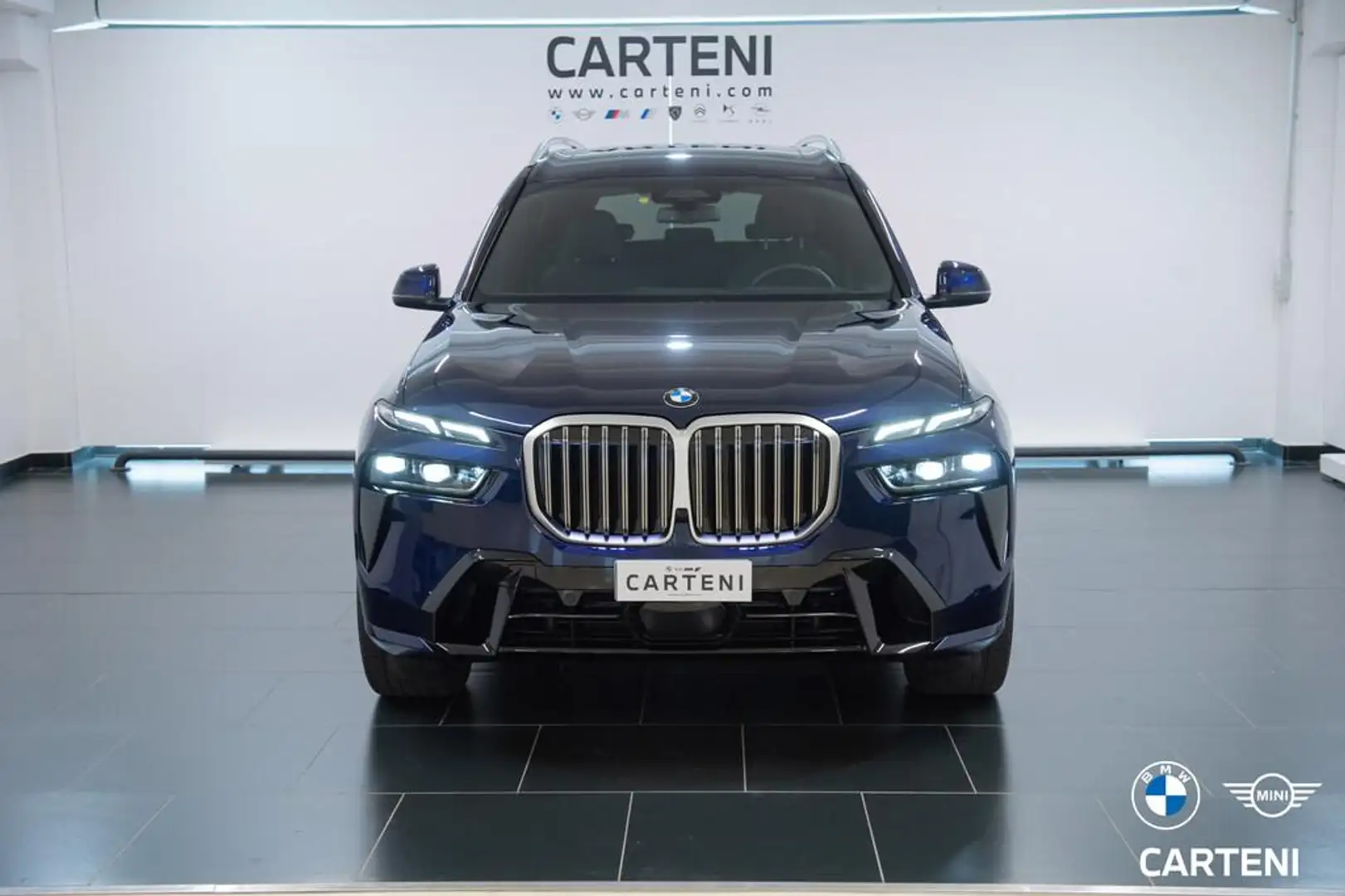 BMW X7 xdrive 40d 48V MSport Pro auto 7p.ti Blu/Azzurro - 2