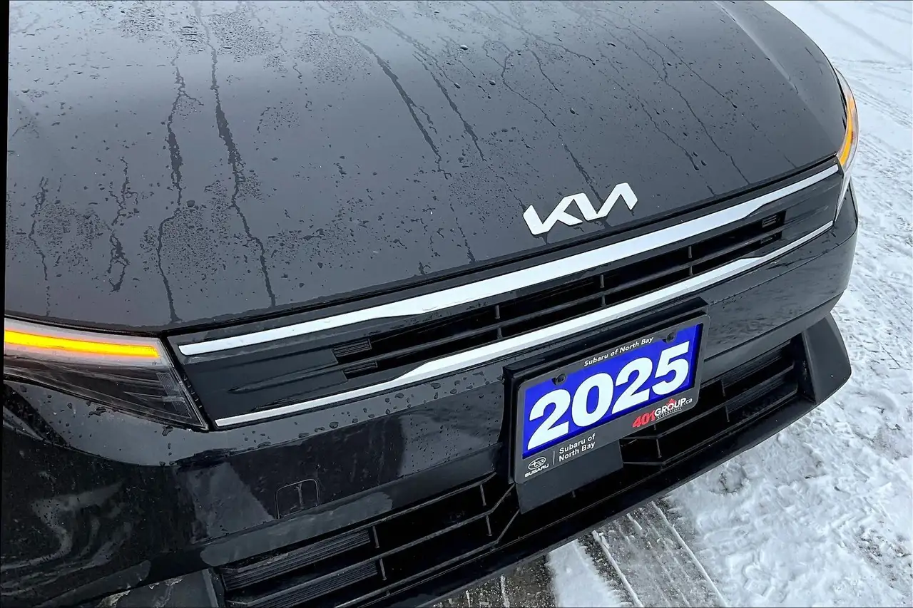 Kia K4 снимка Kia K4