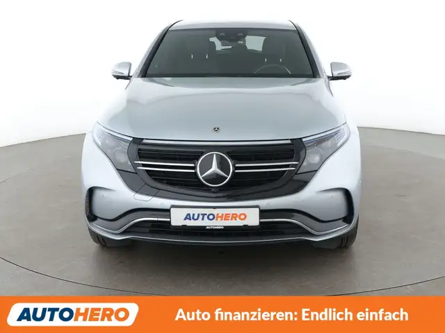 Mercedes-Benz Eqc view 9