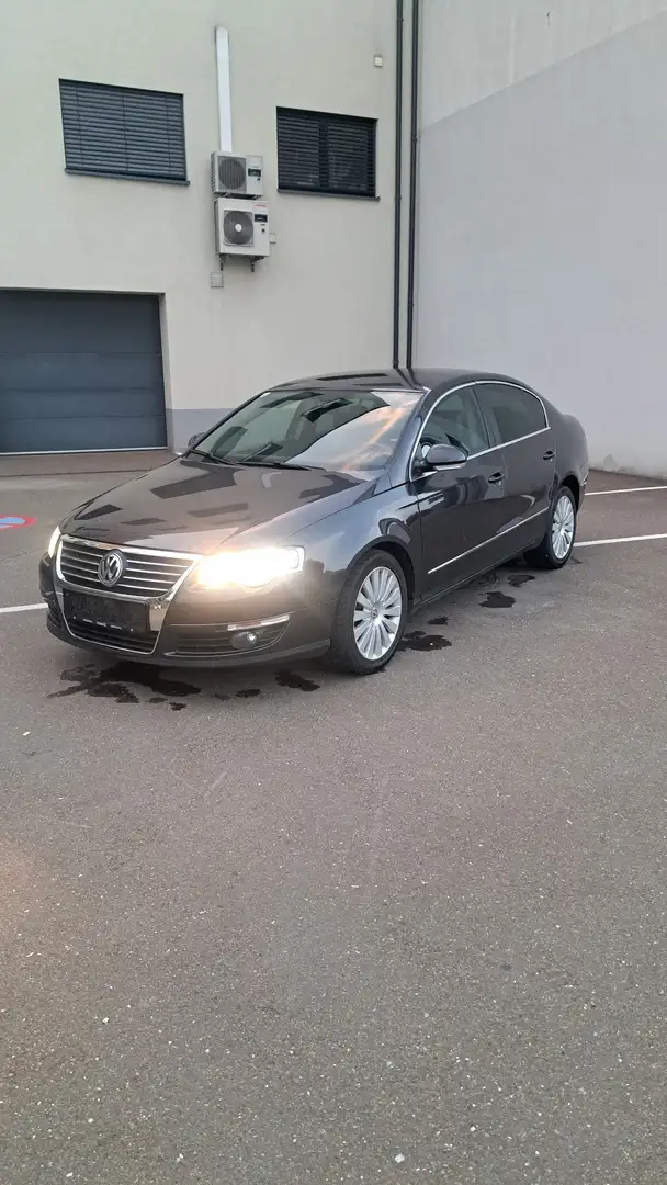 Volkswagen Passat Highline 2,0 TDI DPF - 1