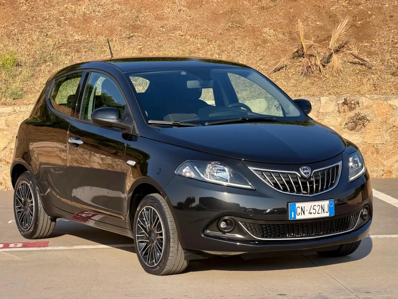 Lancia Ypsilon 2023