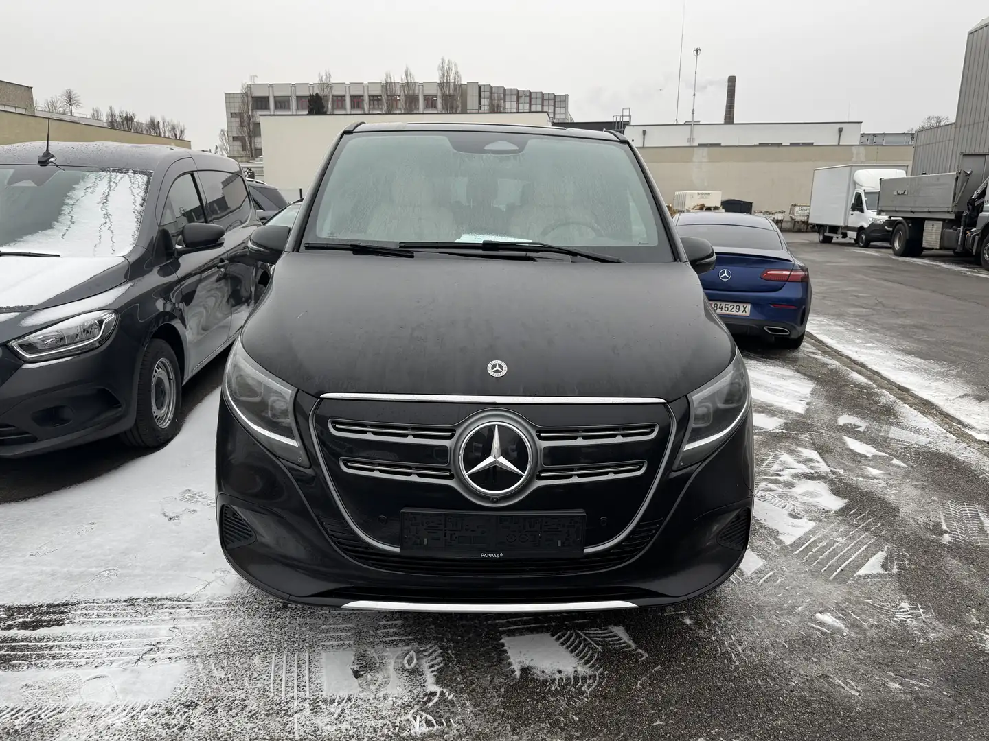 Mercedes-Benz EQV 250 Extralang Voll - 2