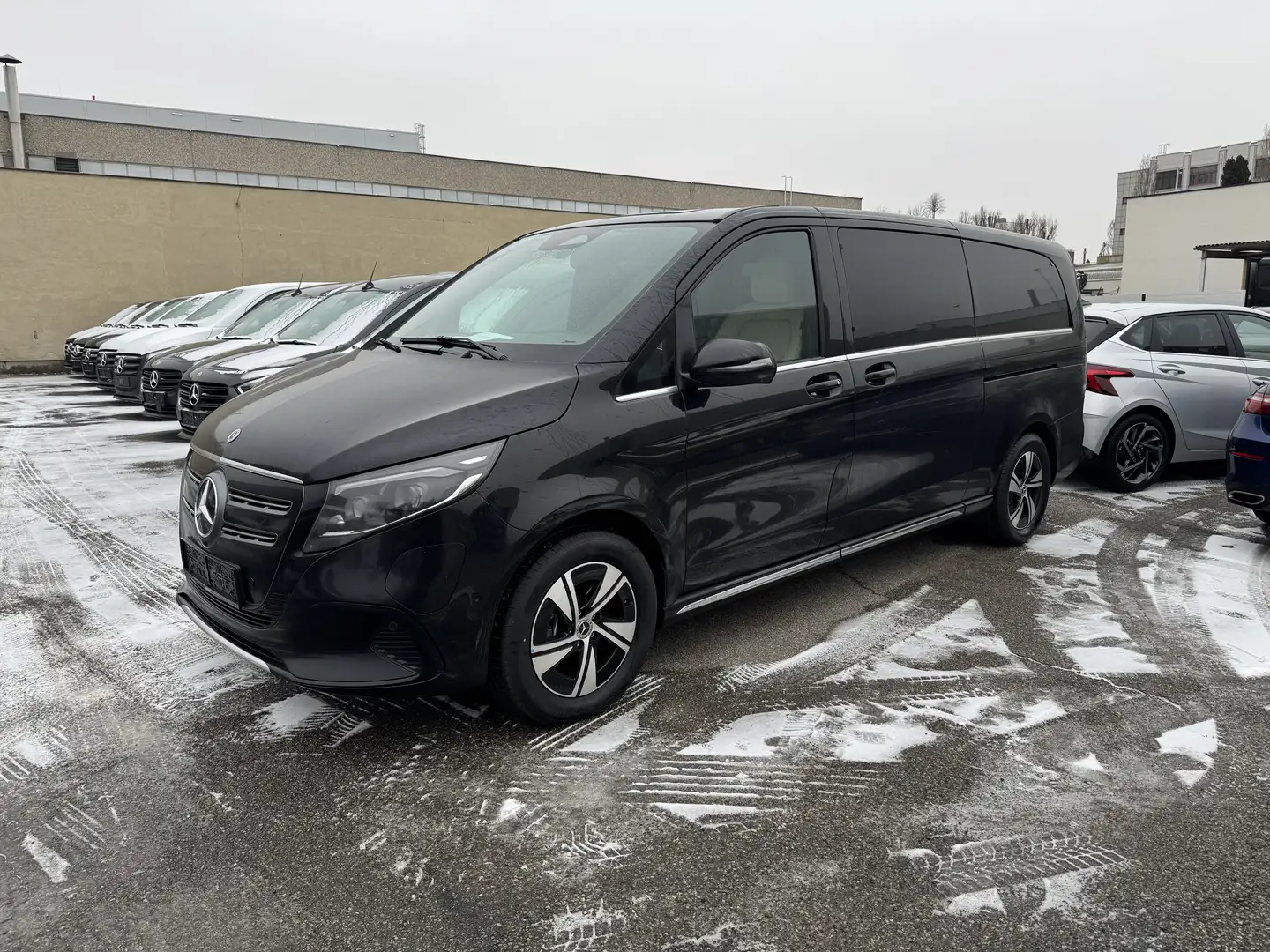 Mercedes-Benz EQV 250 Extralang Voll - 1