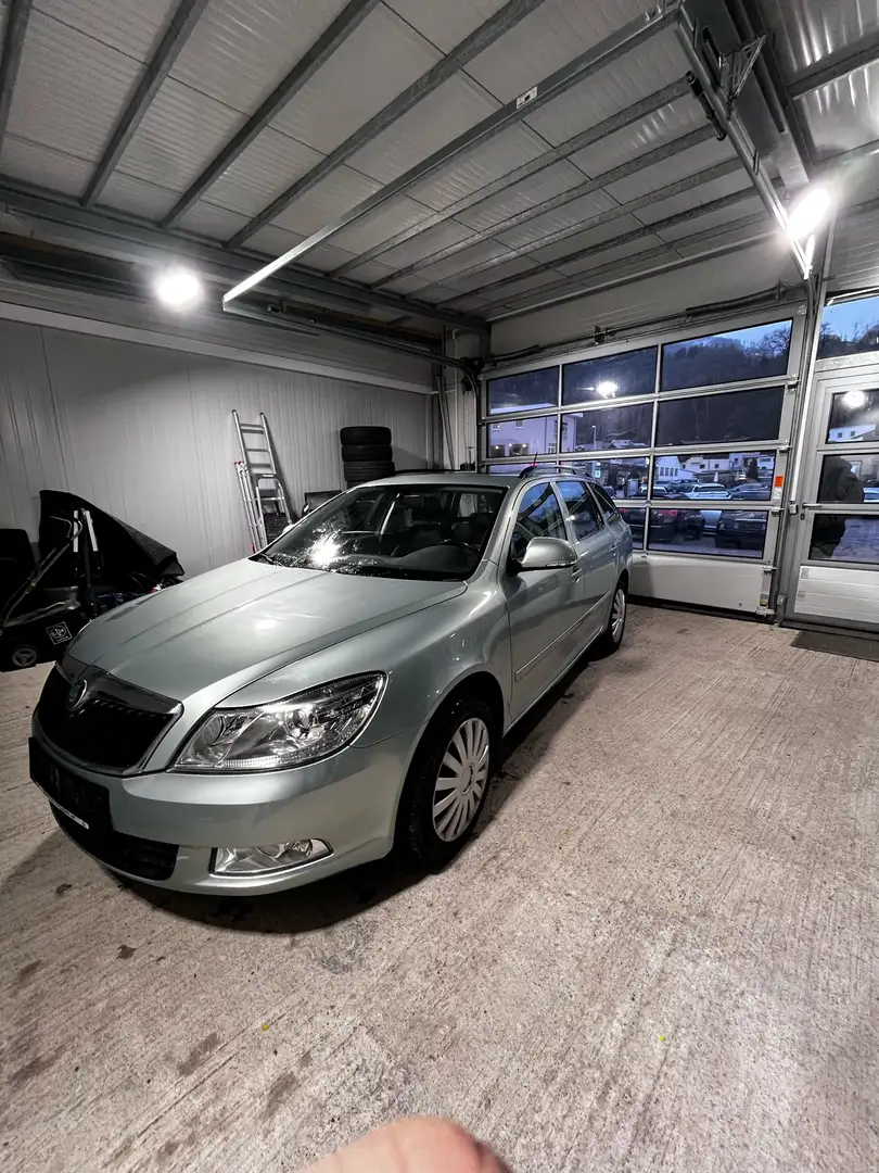 Skoda Octavia Combi Elegance 1,6 TDI CR DPF 4x4 - 1