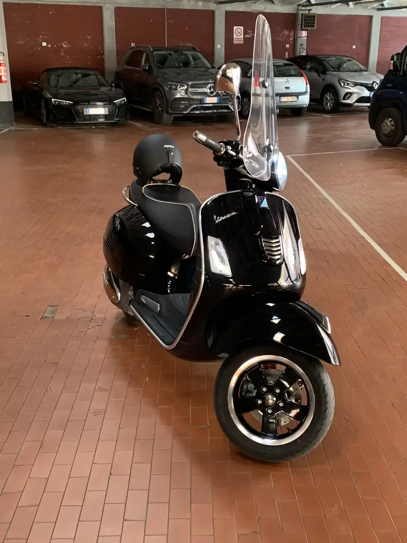 Piaggio GTS 300 gts 300 super sport Noir - 1