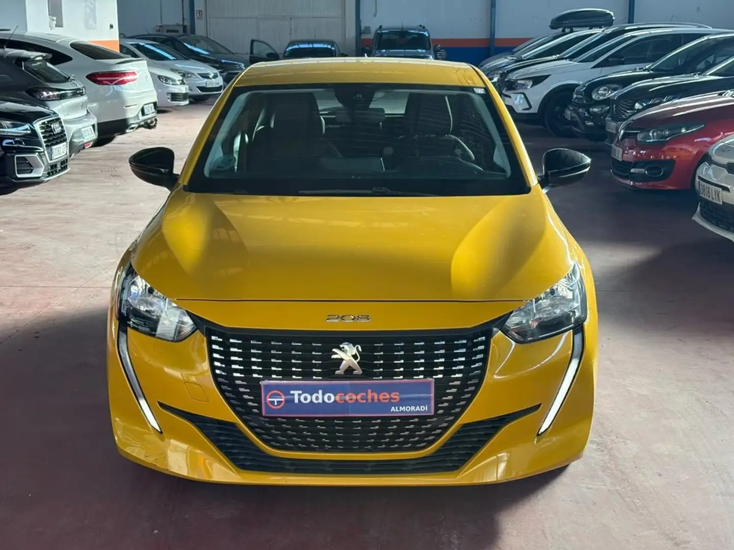 Peugeot 208 PureTech 55kW (75CV) Active Amarillo - 2