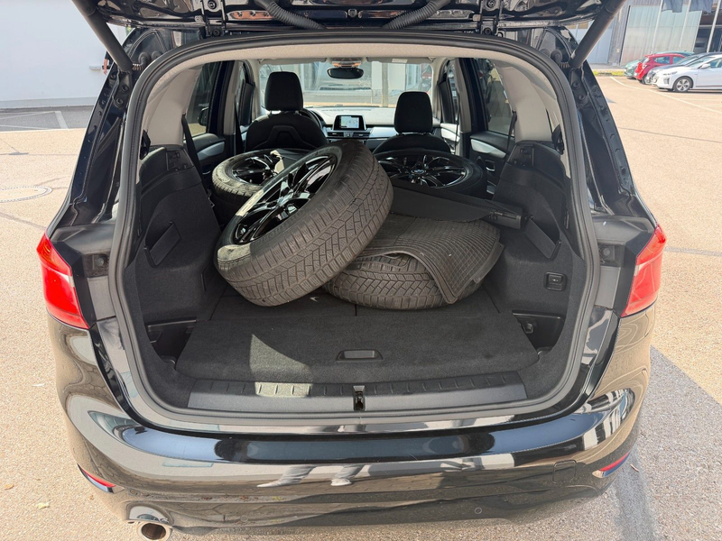 BMW 218 218i GRAN TOURER Advantage / WR — photo 11