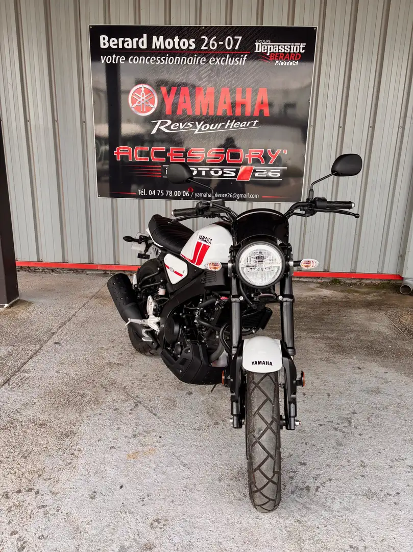 Yamaha XSR 125 Weiß - 2