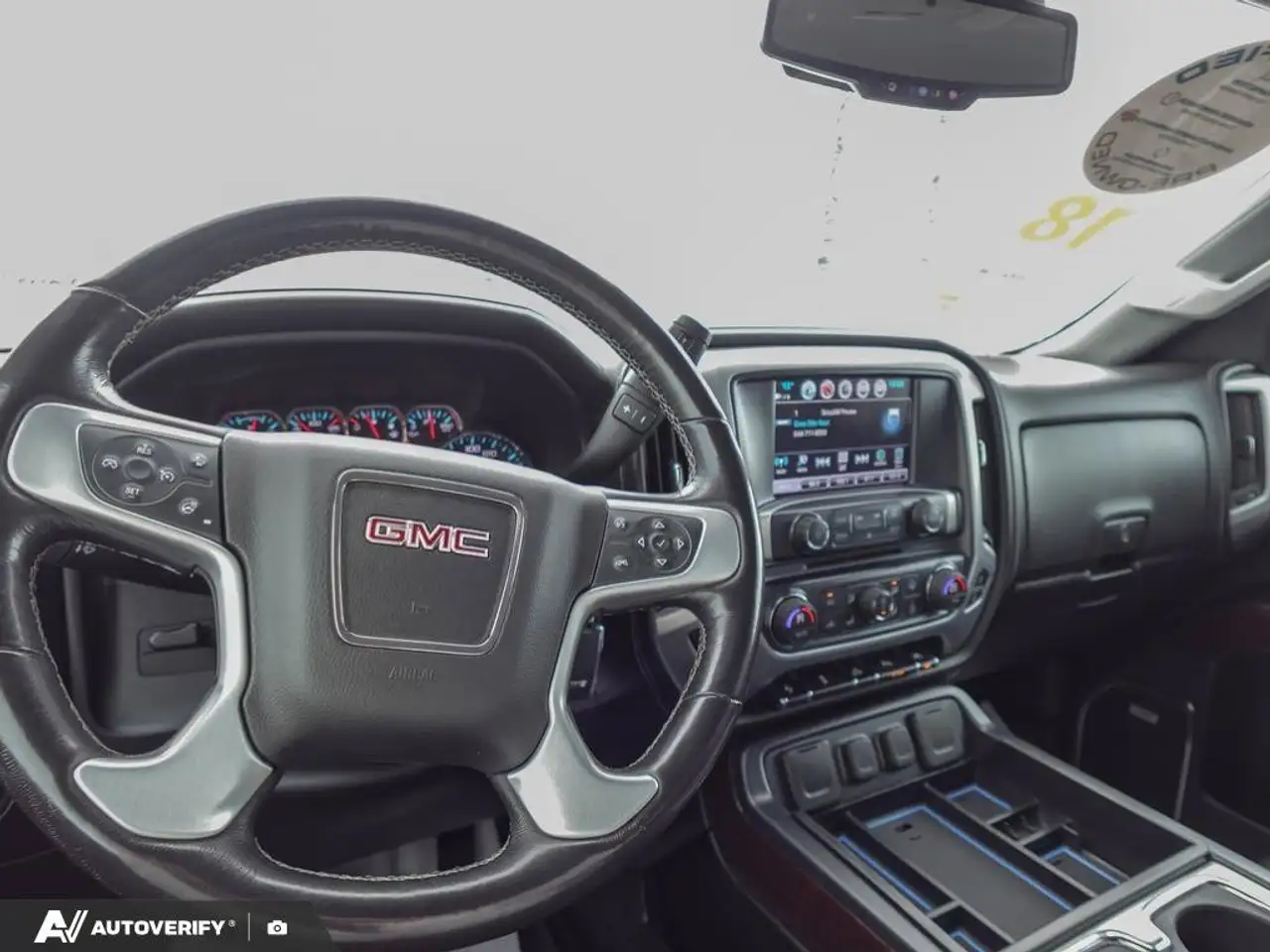 GMC Sierra 1500 photo GMC Sierra 1500