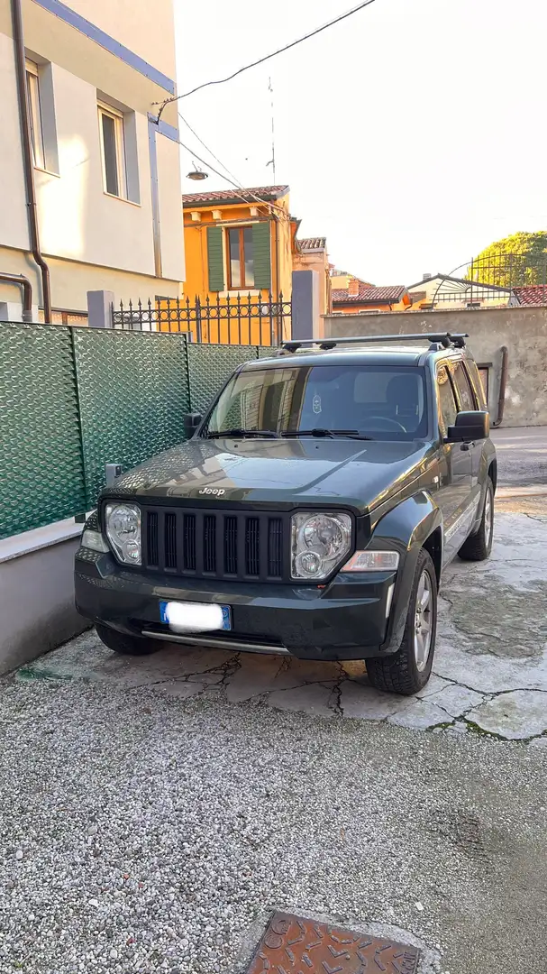 Jeep Cherokee 2.8 crd Sport my11 Verde - 1