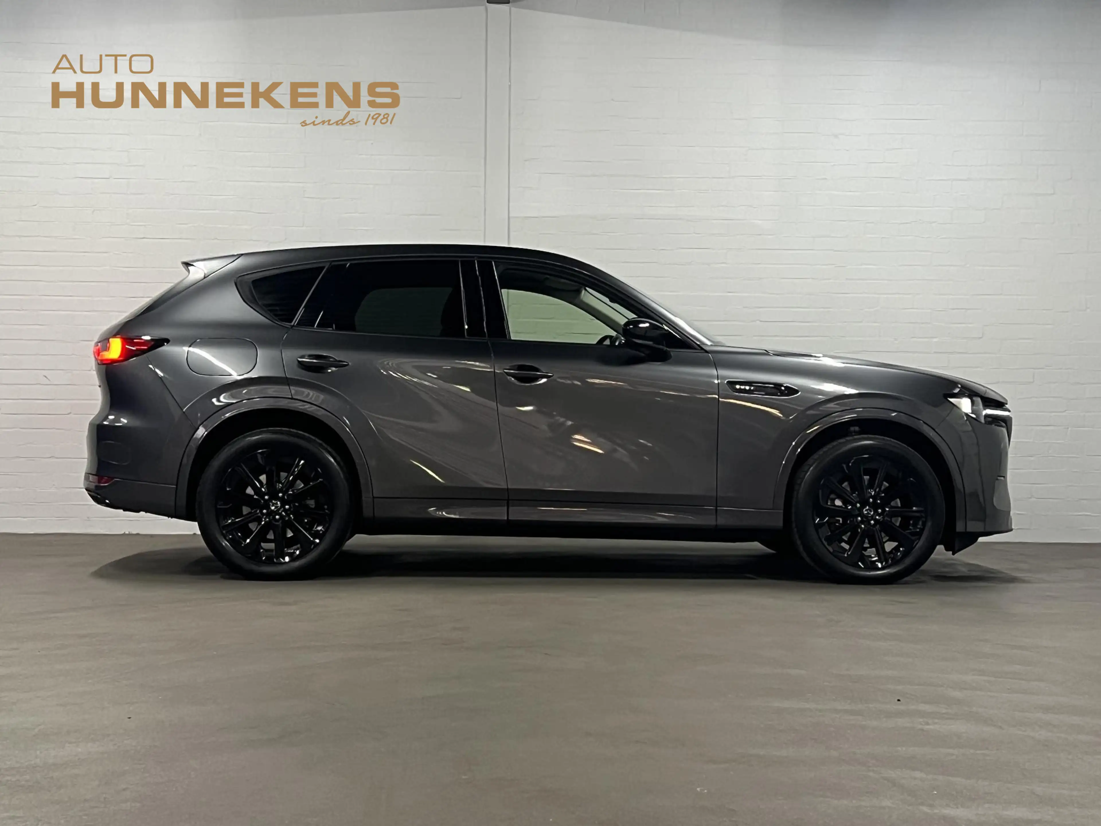 Mazda CX-60 2.5 e-SkyActiv PHEV Homura Adapt. cruise control | — photo 9