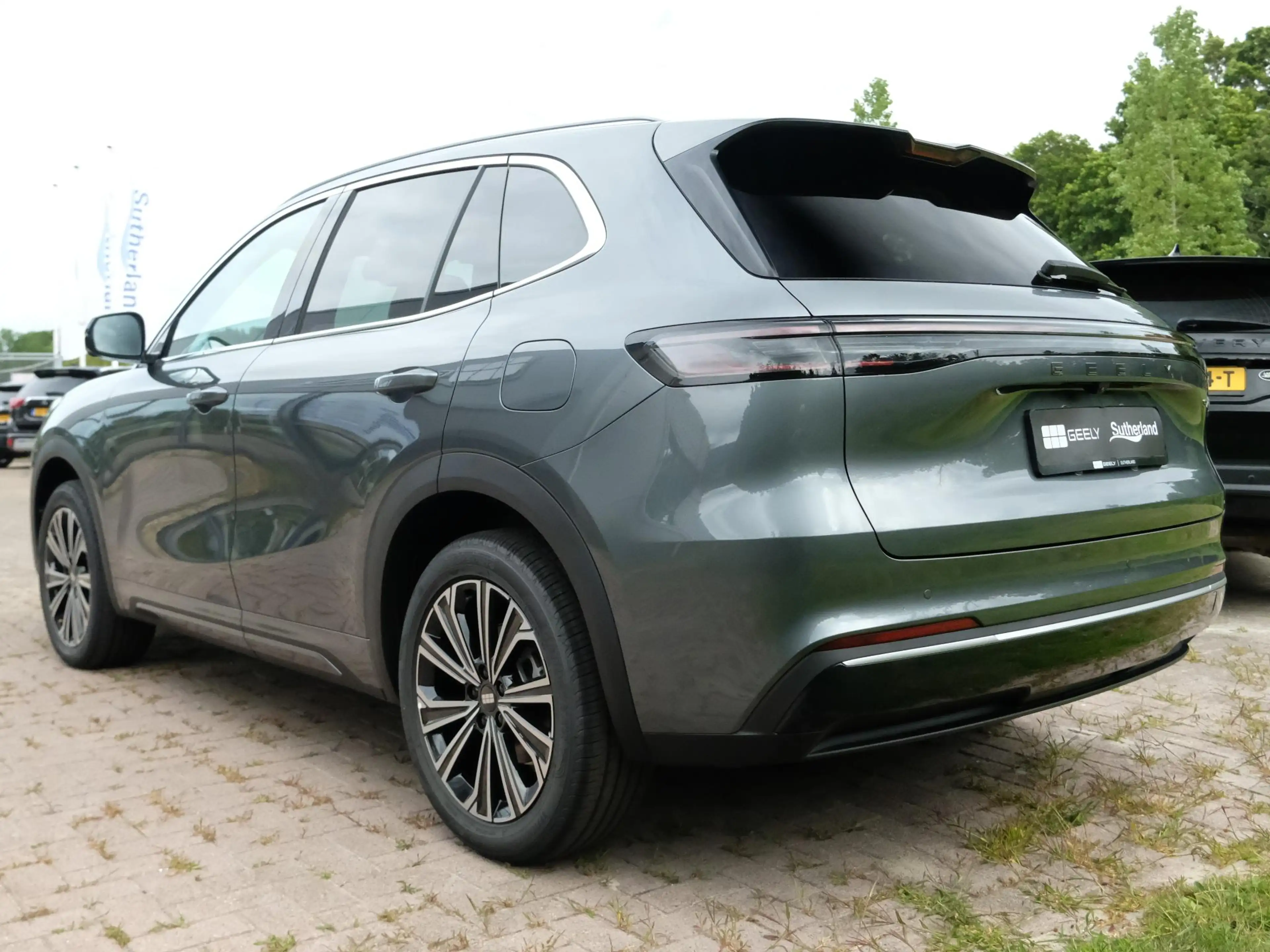 Geely Starray EM-i 1.5 Max+ 262 PK | Panorama | Stoelen voor & achter — photo 3