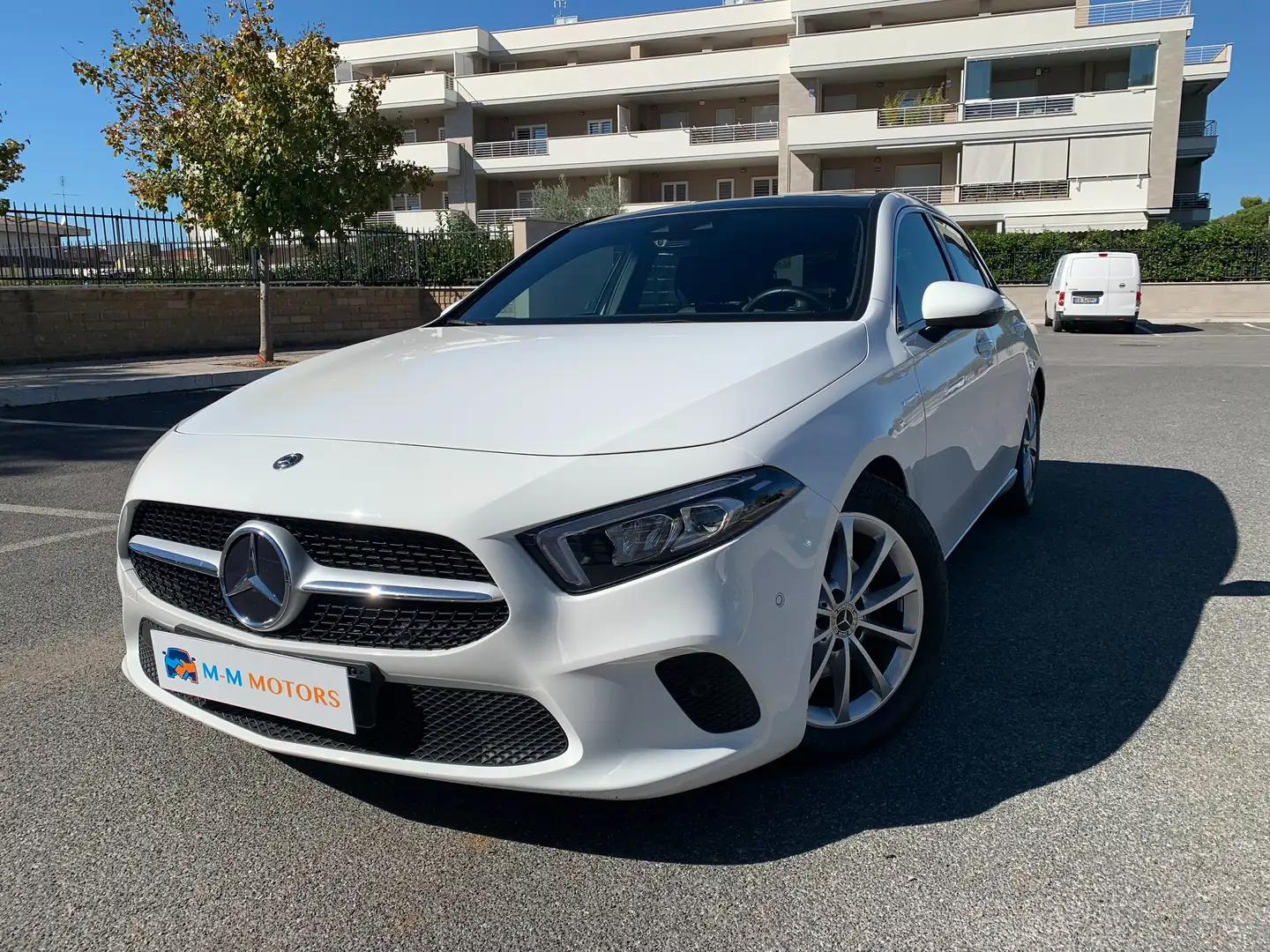 Mercedes-Benz A 180 Classe A - W177 d Executive auto Blanc - 1