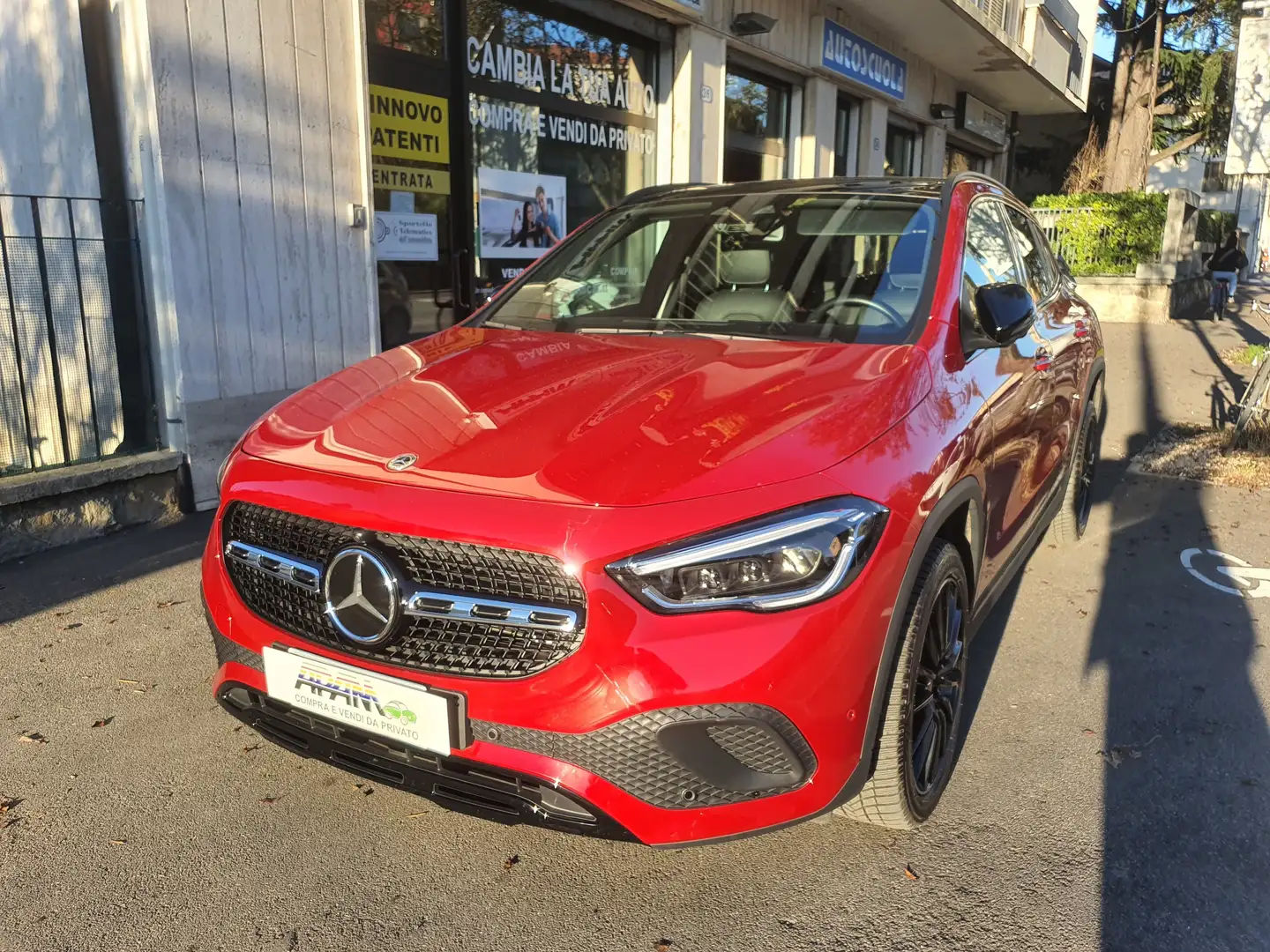 Mercedes-Benz GLA 200 GLA-H247 2020 Premium 4matic auto Rosso - 1
