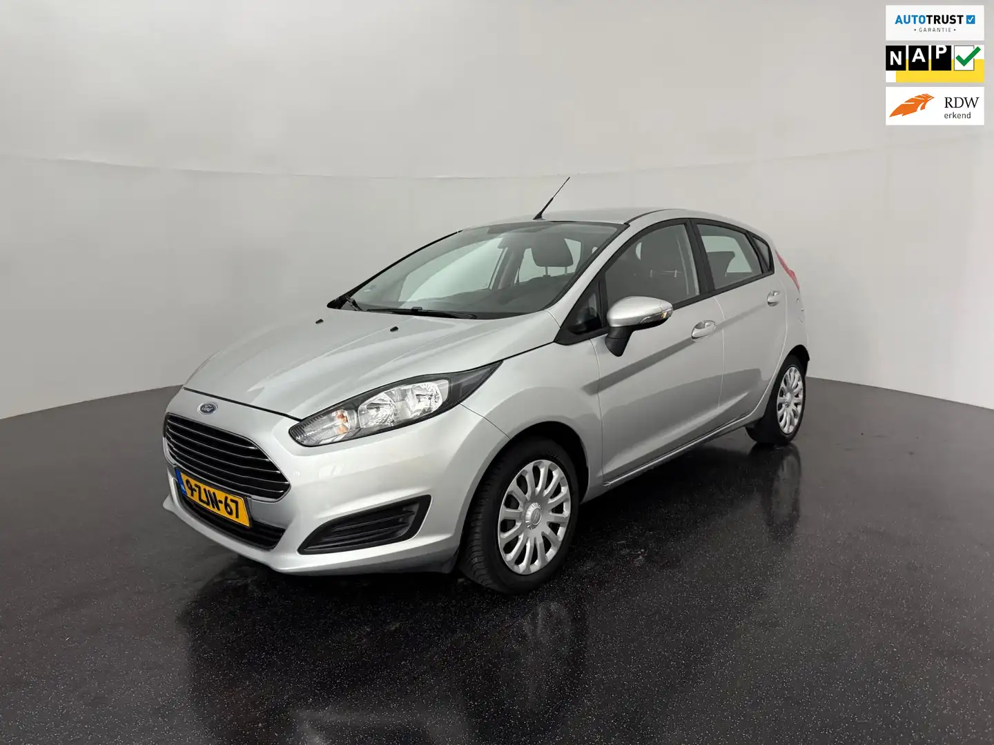 Ford Fiesta 1.0 Style / Airco Argent - 1