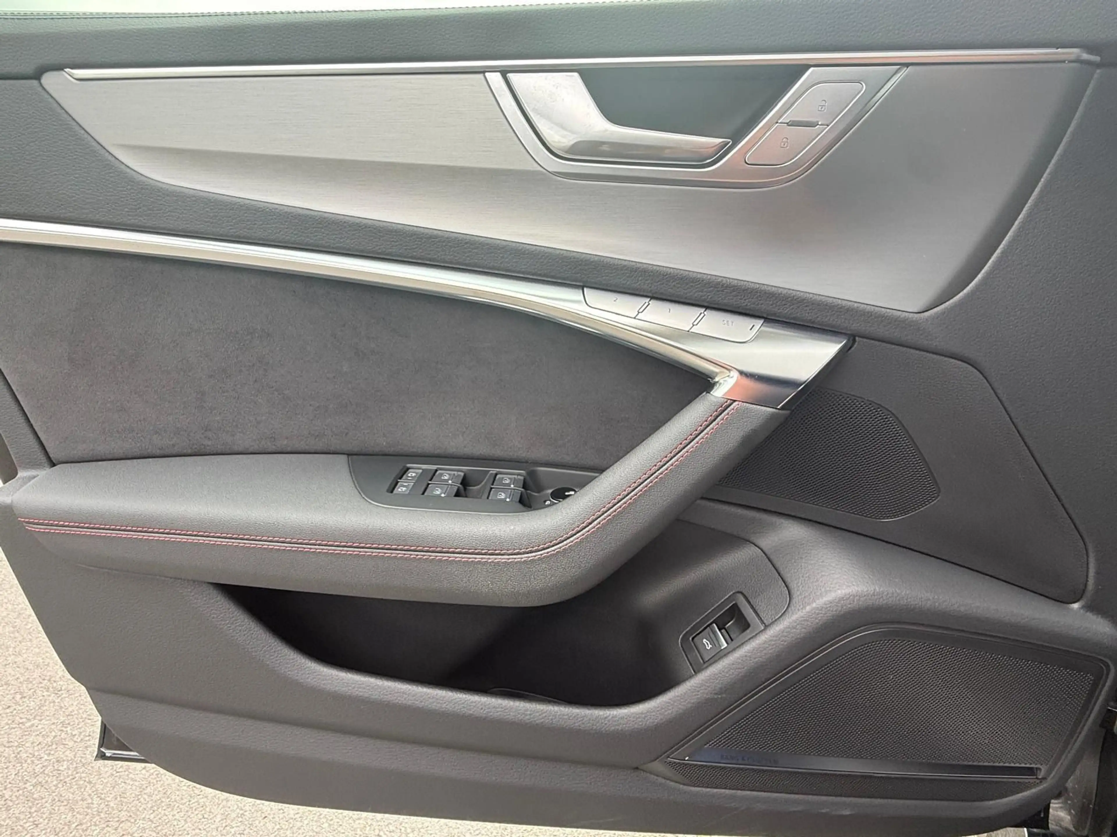 Audi RS6 4.0 TFSI QUATTRO+RS ESSENT.PAKET+AHK — photo 8