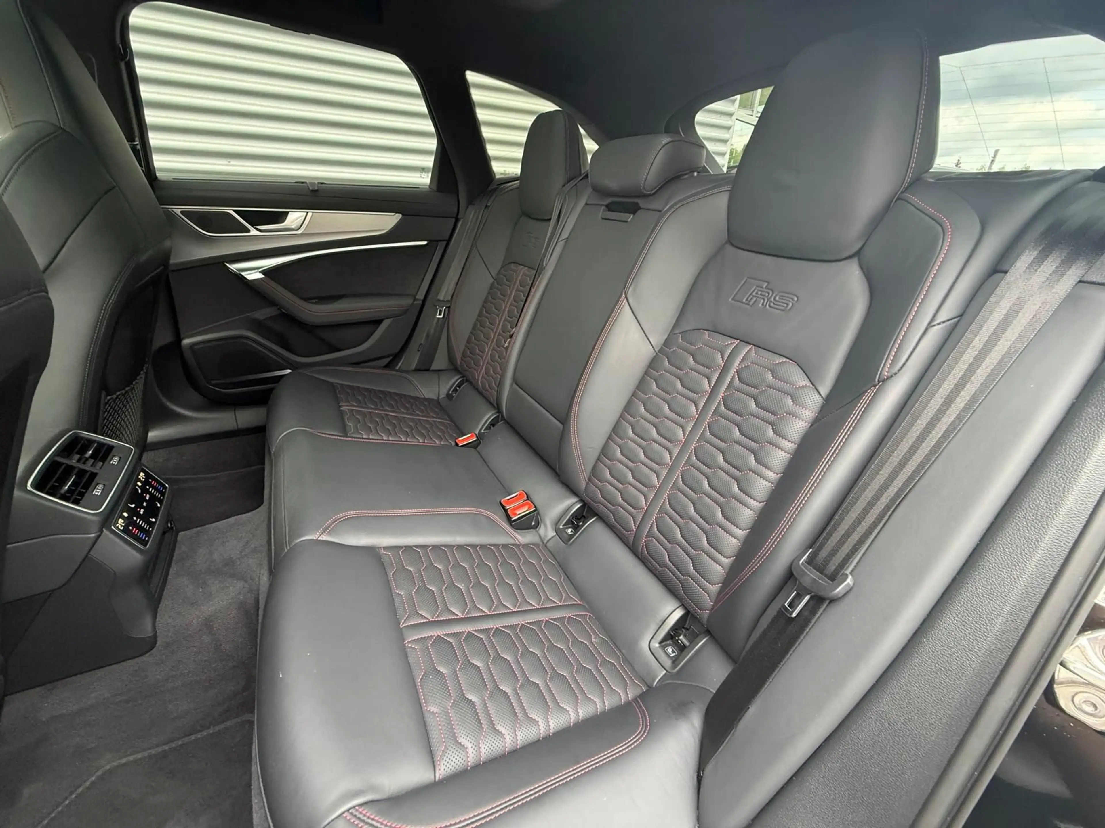 Audi RS6 4.0 TFSI QUATTRO+RS ESSENT.PAKET+AHK — photo 15