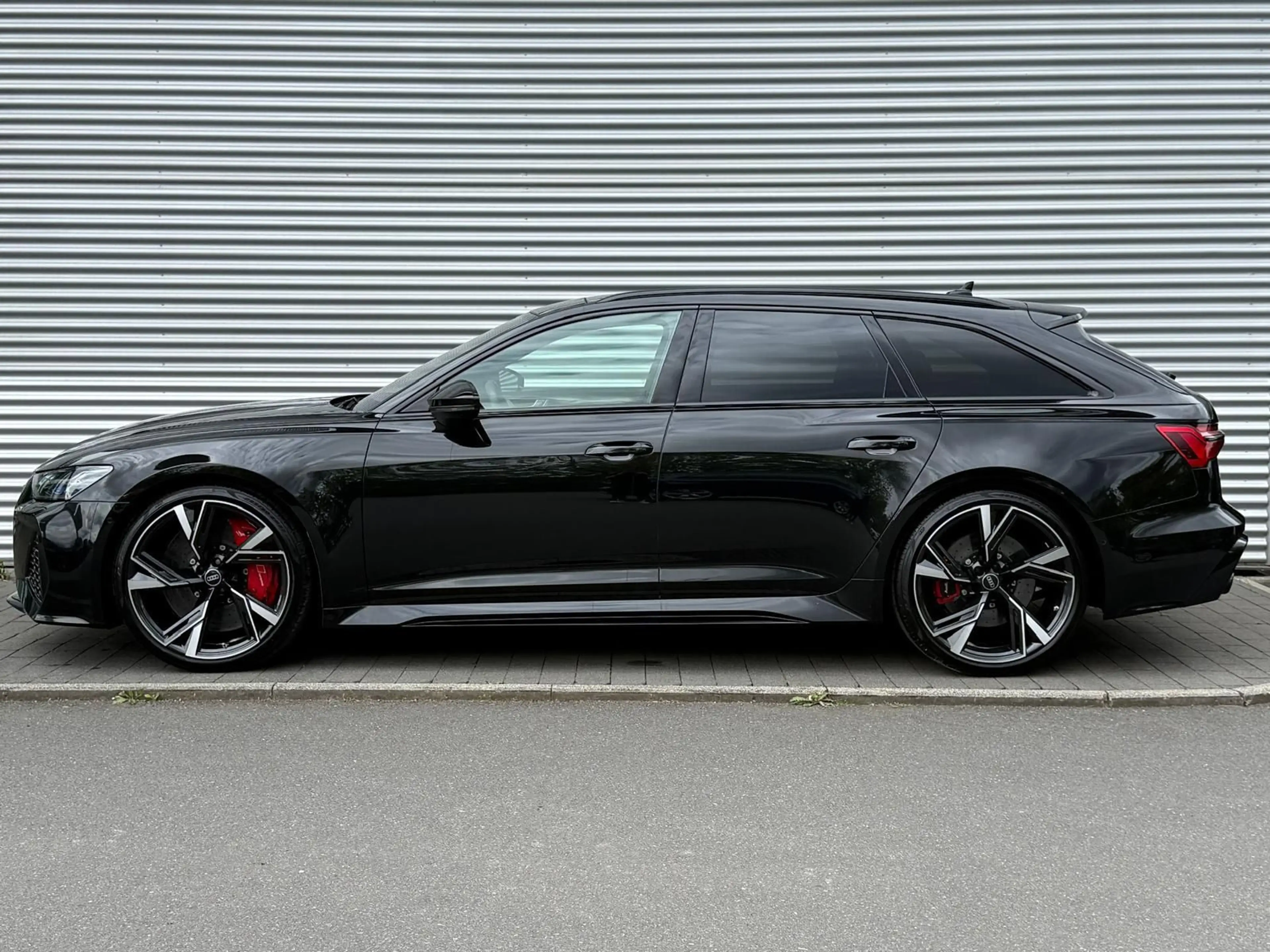 Audi RS6 4.0 TFSI QUATTRO+RS ESSENT.PAKET+AHK — photo 4