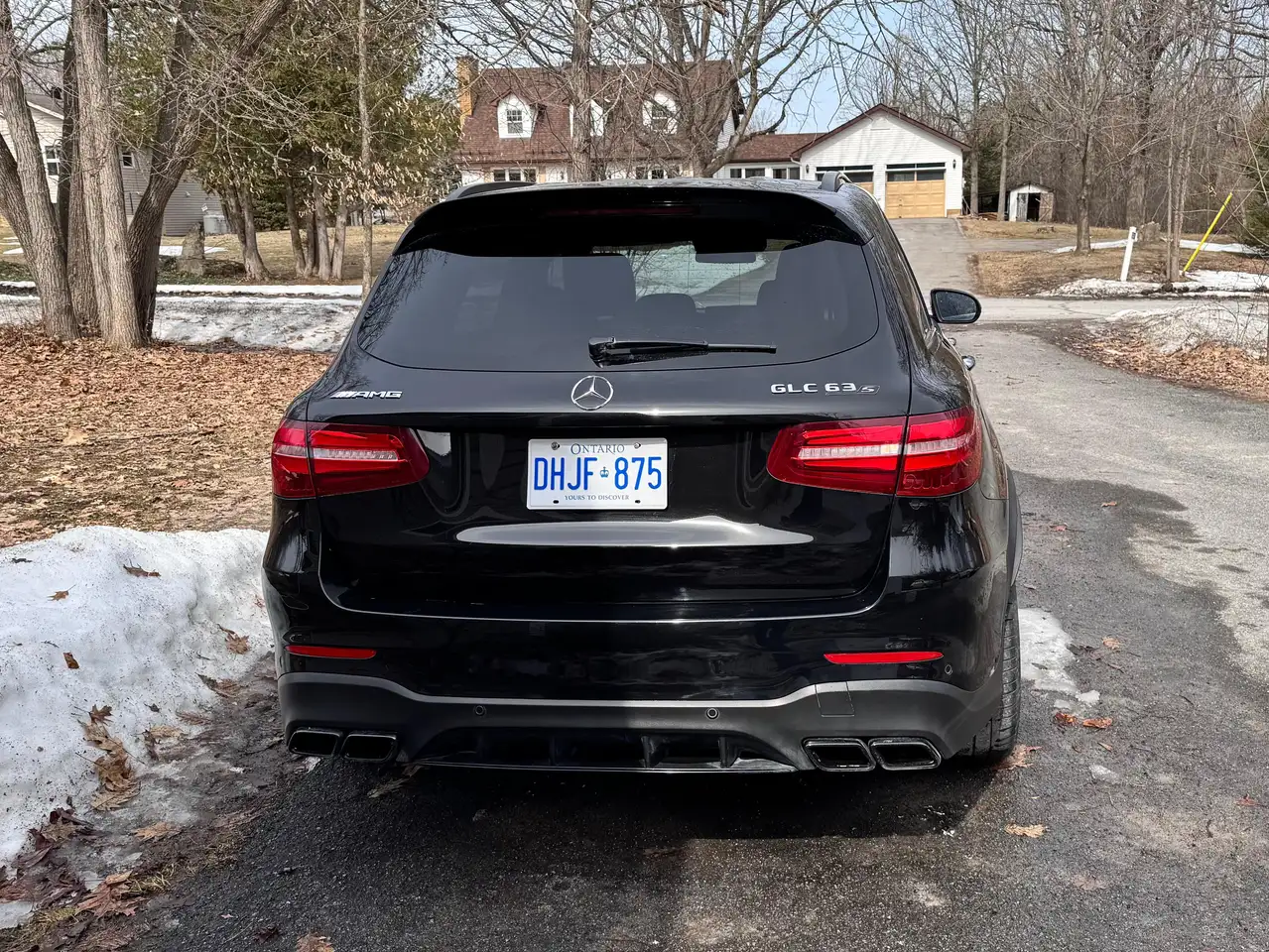 Mercedes-Benz GLC снимка Mercedes-Benz GLC