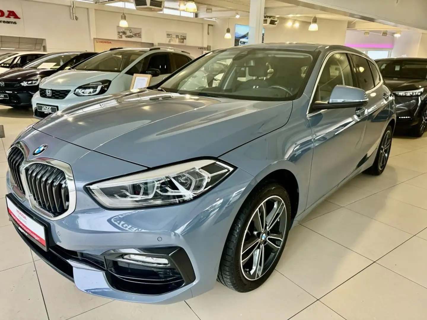 BMW 120 120d Aut. Sport Line/Pano/LED/Winterr.. - 2