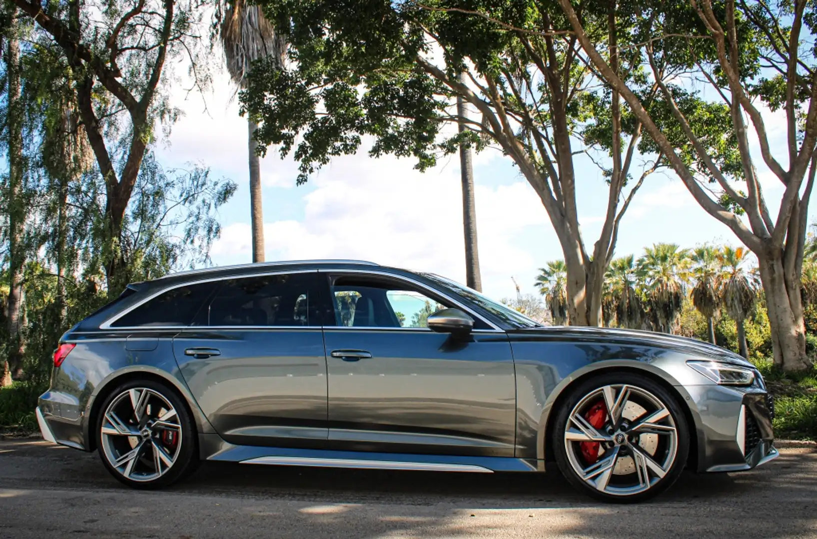 Audi RS6 Avant TFSI quattro Tiptronic 441kW Grijs - 2