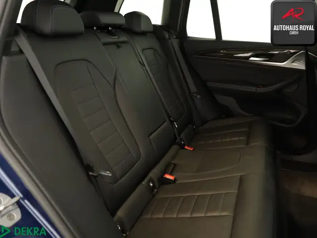BMW X3 view 13