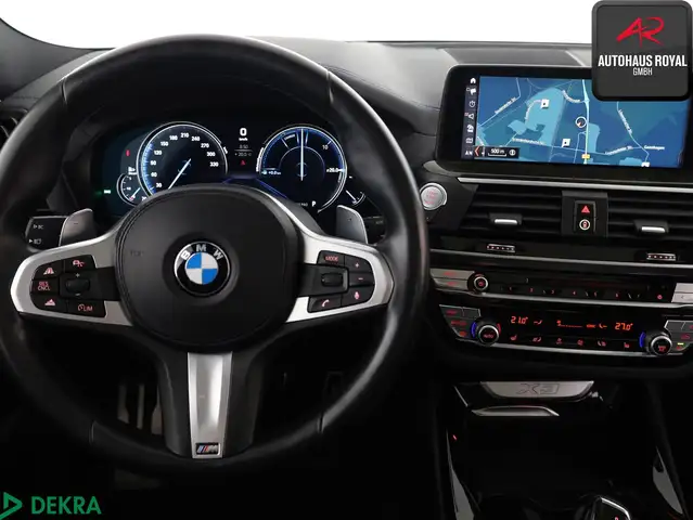 BMW X3 view 10