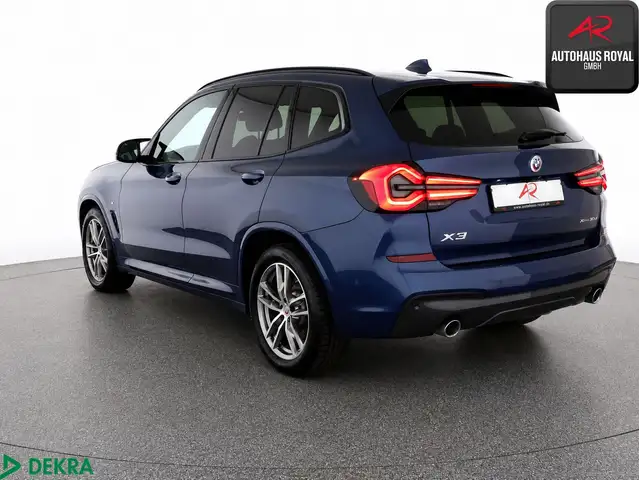 BMW X3 view 3