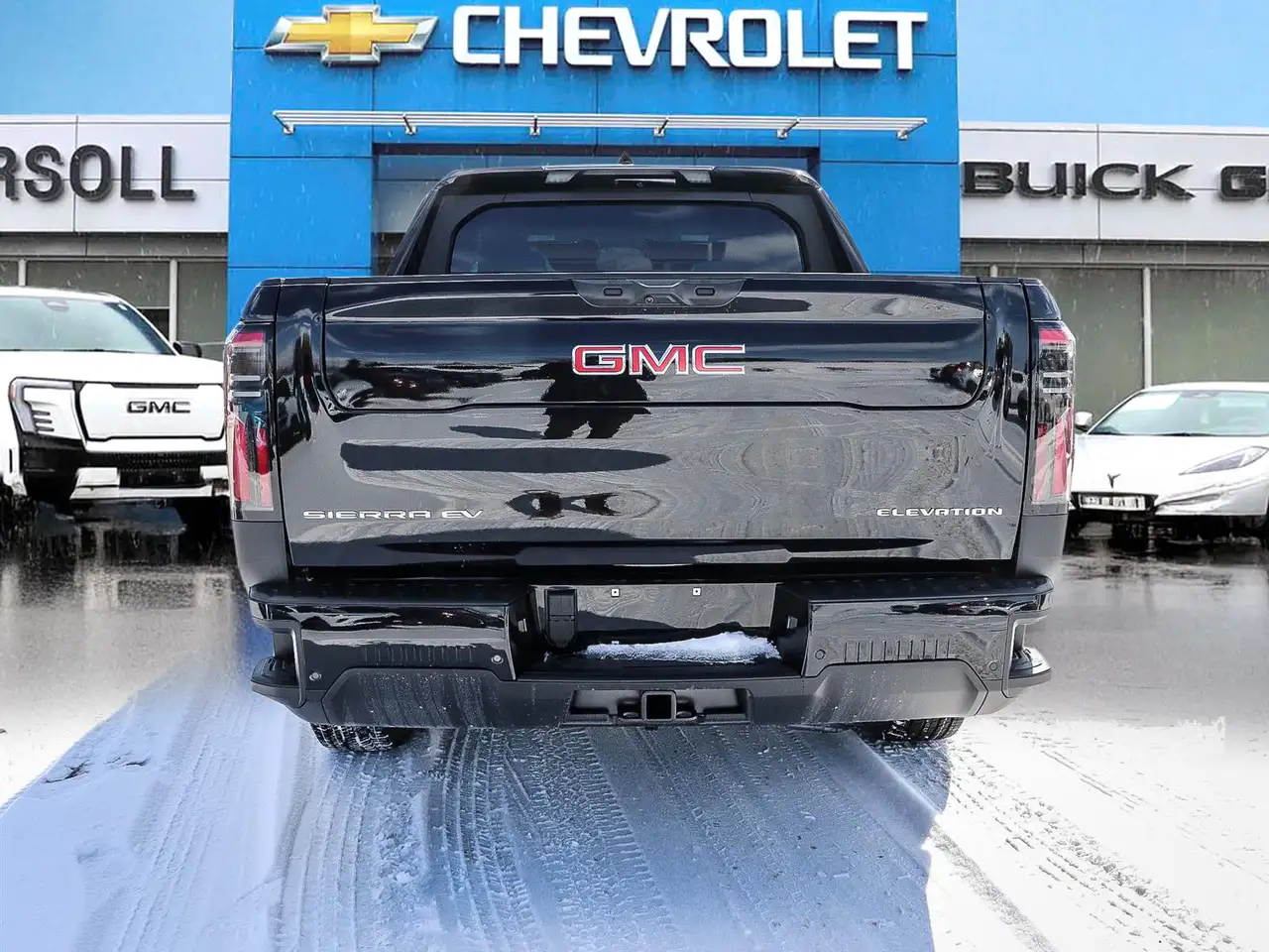 GMC Sierra EV снимка GMC Sierra EV