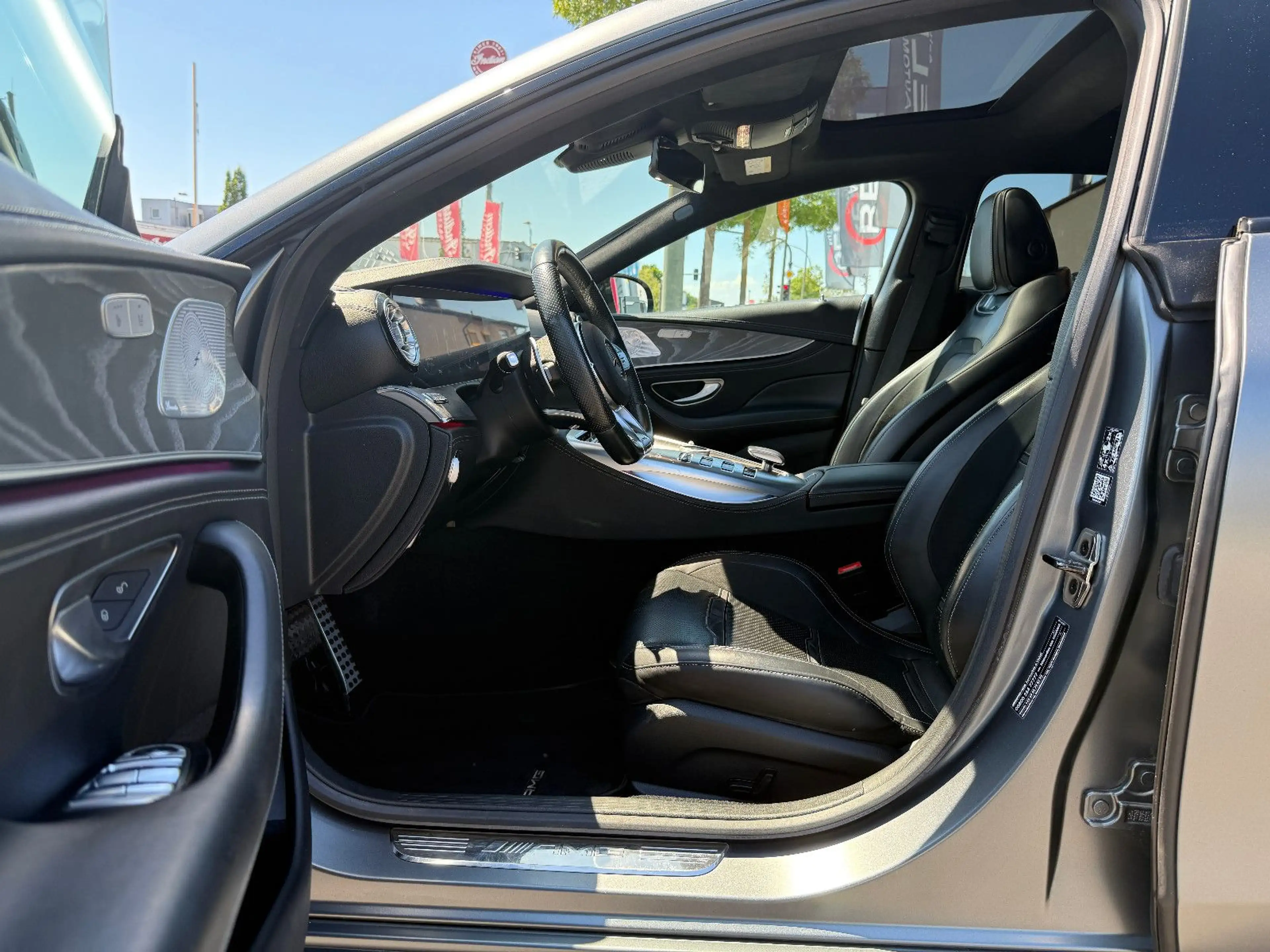 Mercedes-Benz AMG GT 43 4Matic+ Pano Burmester 21"FINANZIERUNG — photo 9
